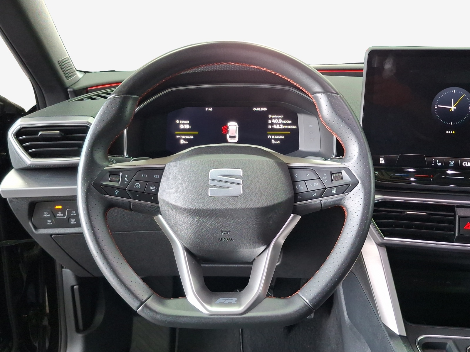 SEAT Leon ST 1.5 eHybrid pHEV DSG FR-image-9