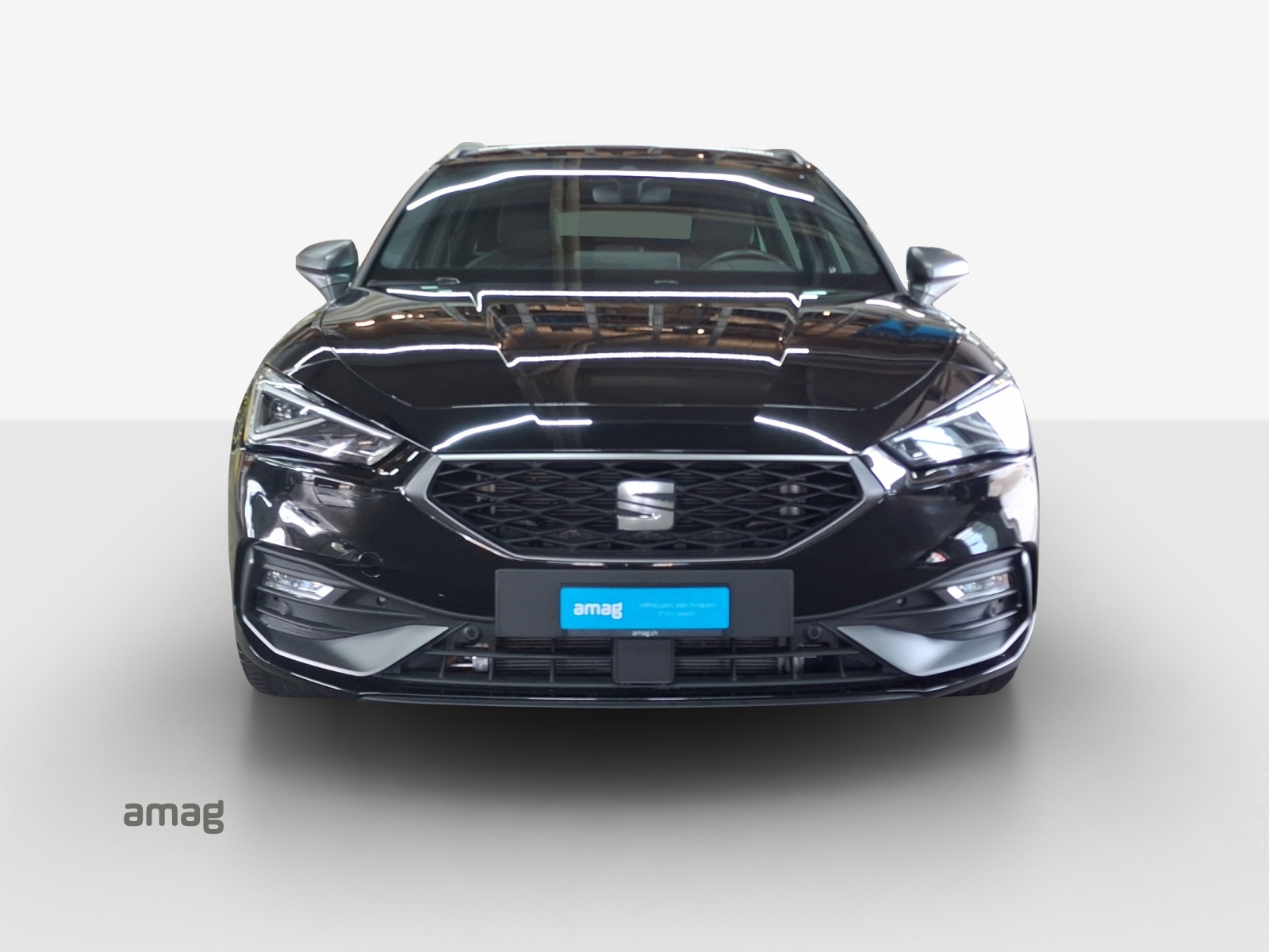 SEAT Leon ST 1.5 eHybrid pHEV DSG FR-image-6