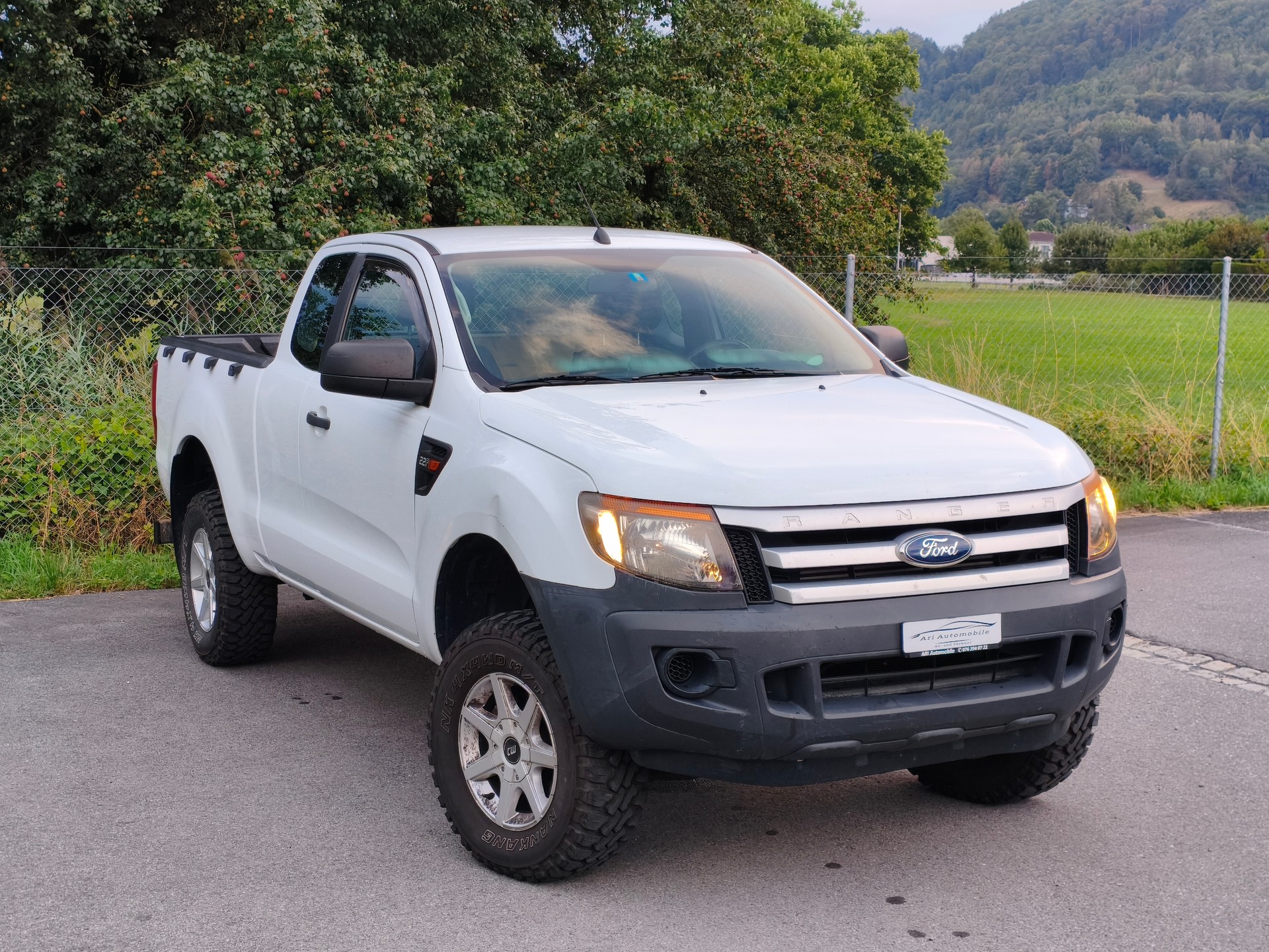 FORD Ranger XL 2.2 TDCi 4x4-image-2