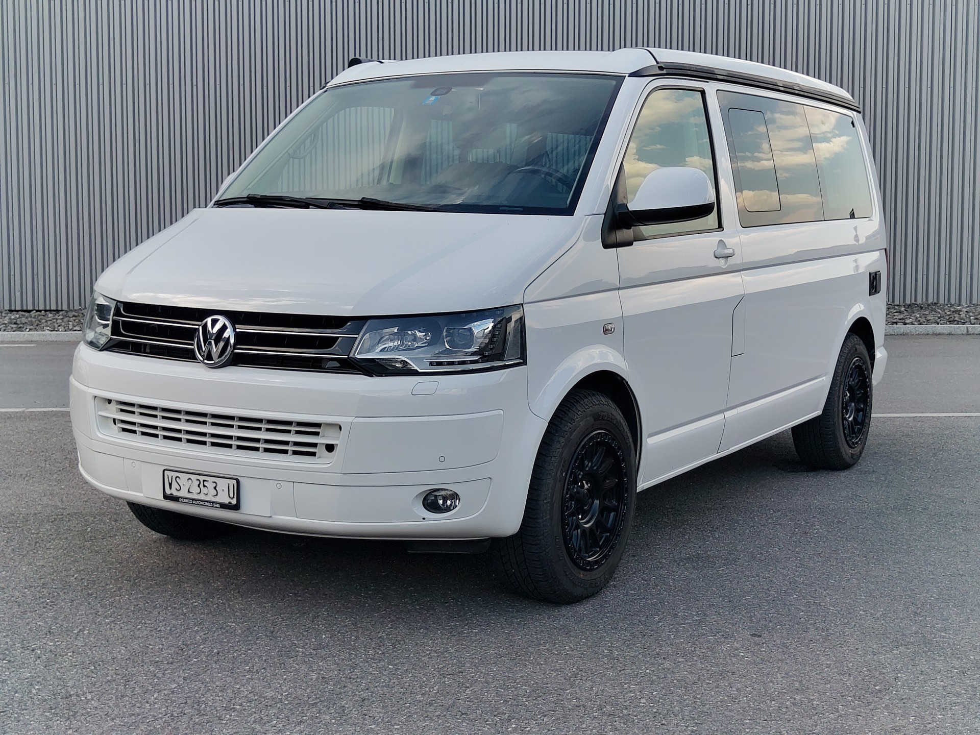 VW T5 California 2.0 TDI Comfortline 4Motion-image-1