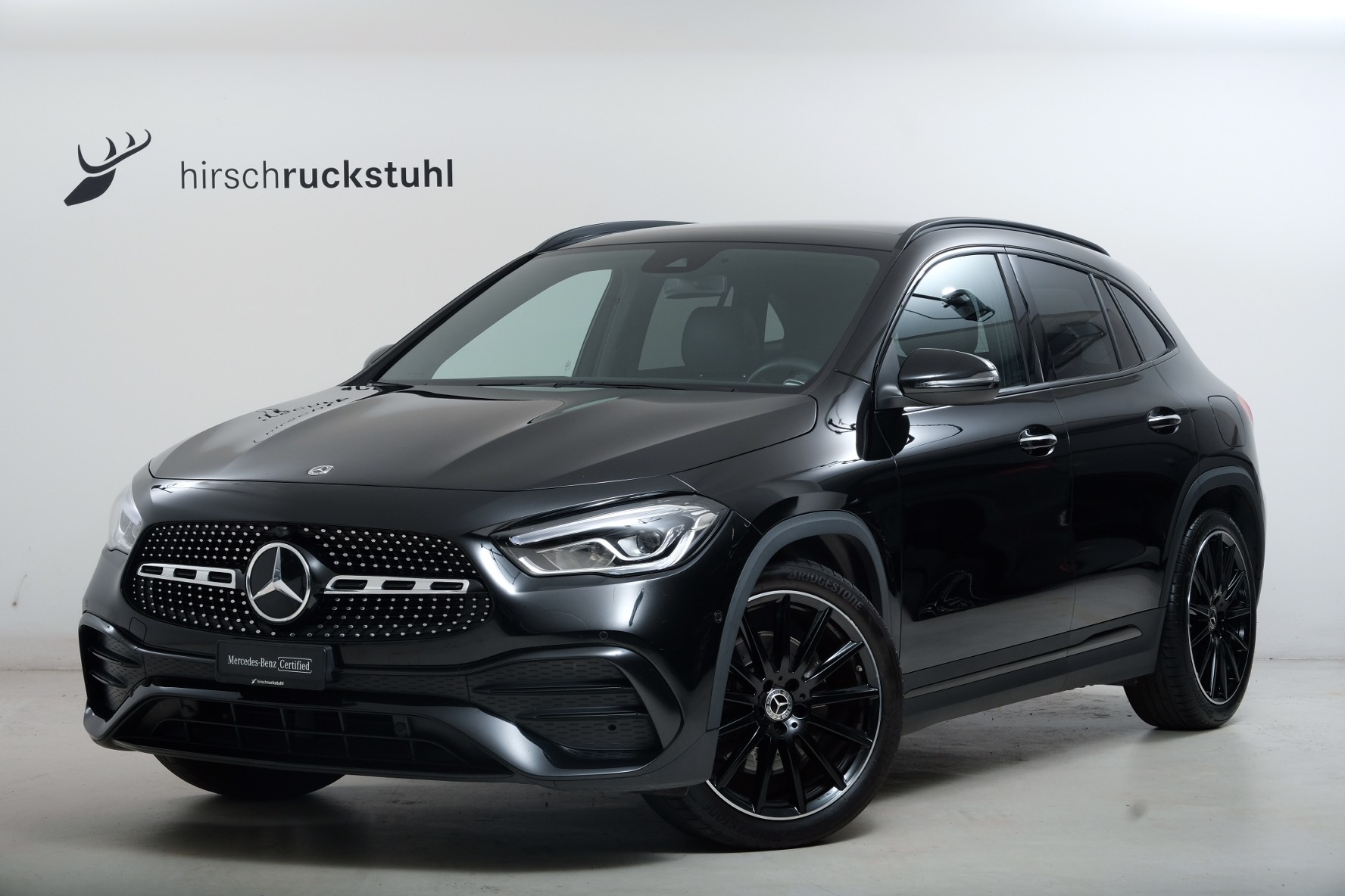 MERCEDES-BENZ GLA 250 4Matic AMG Line 8G-DCT-image-0