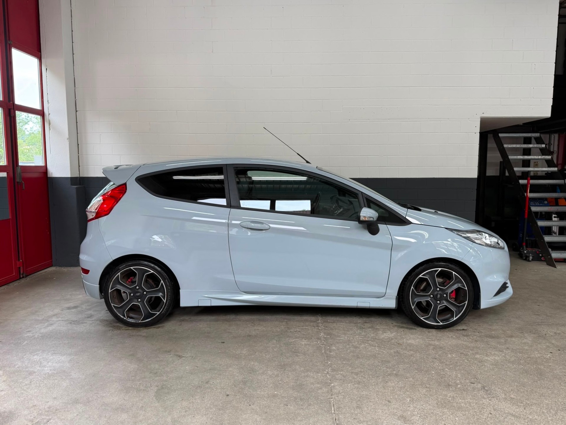 FORD Fiesta 1.6 SCTi ST 200 //NEU AB MFK-image-4