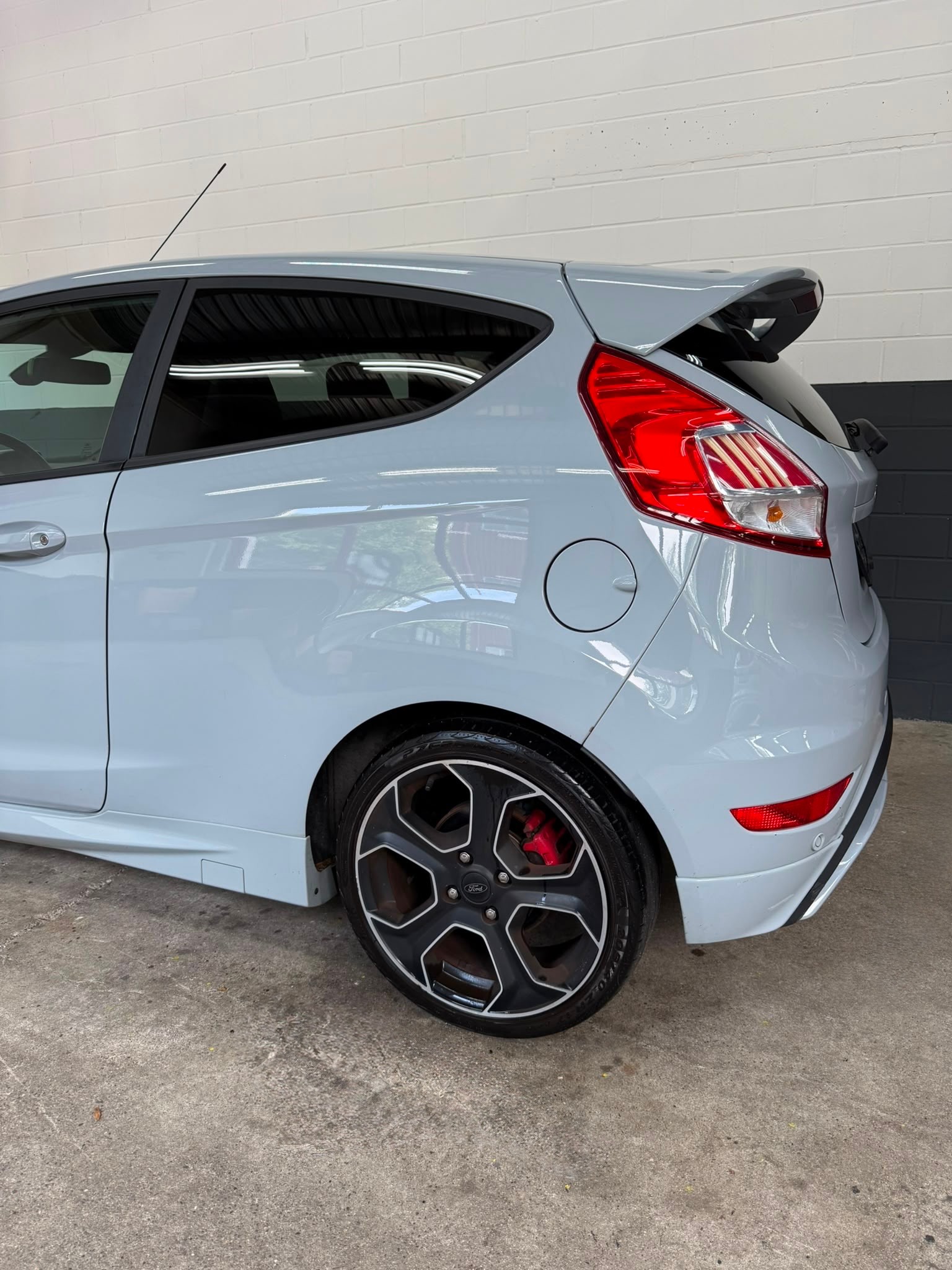 FORD Fiesta 1.6 SCTi ST 200 //NEU AB MFK-image-7