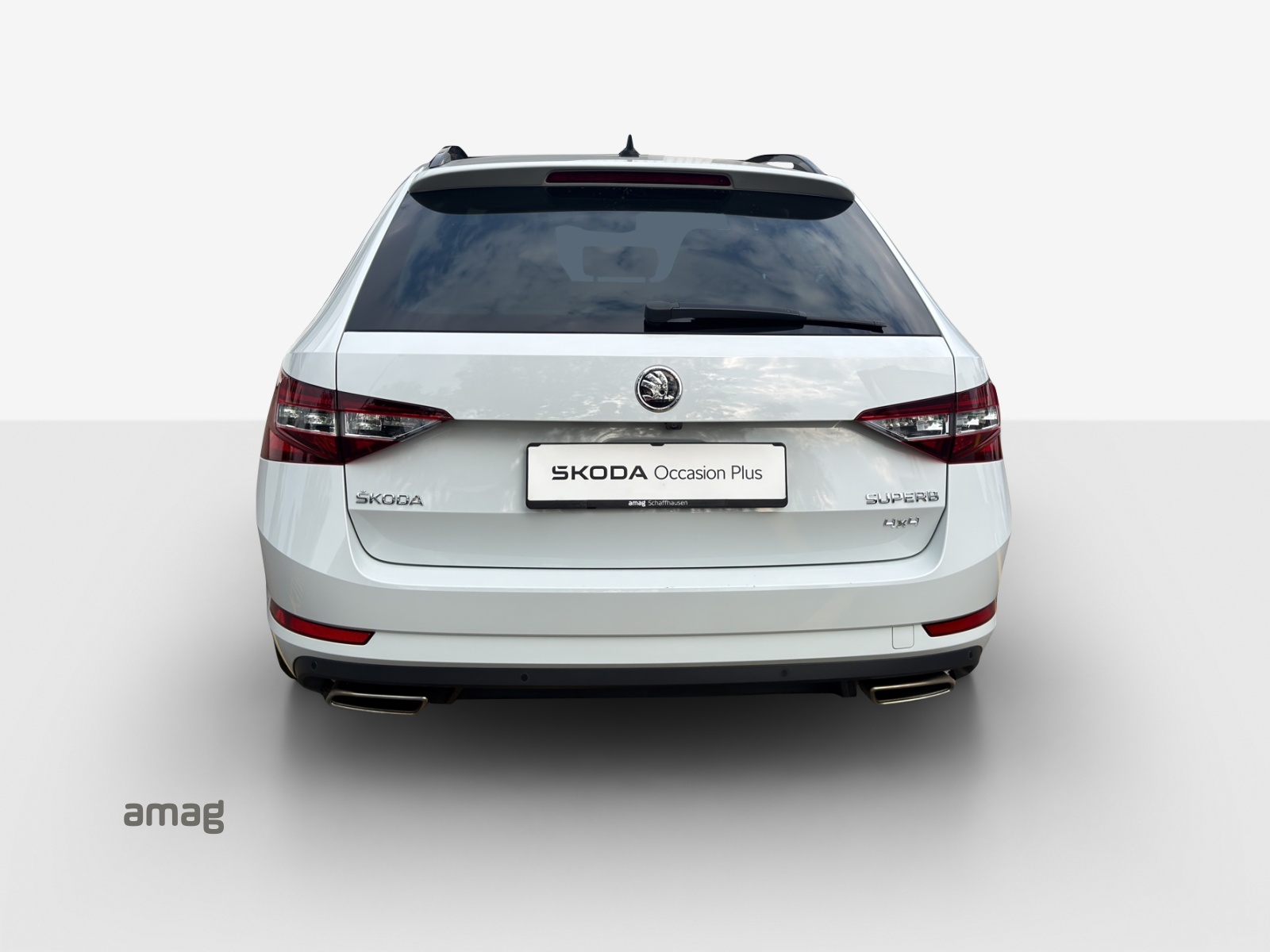 SKODA Superb Combi 2.0 TSI SportLine+ DSG 4x4-showroom-element-3