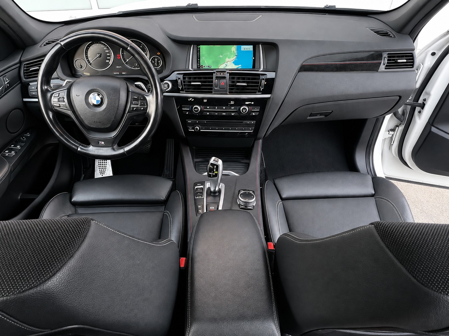BMW X3 xDrive 20d PACK M Steptronic-image-6