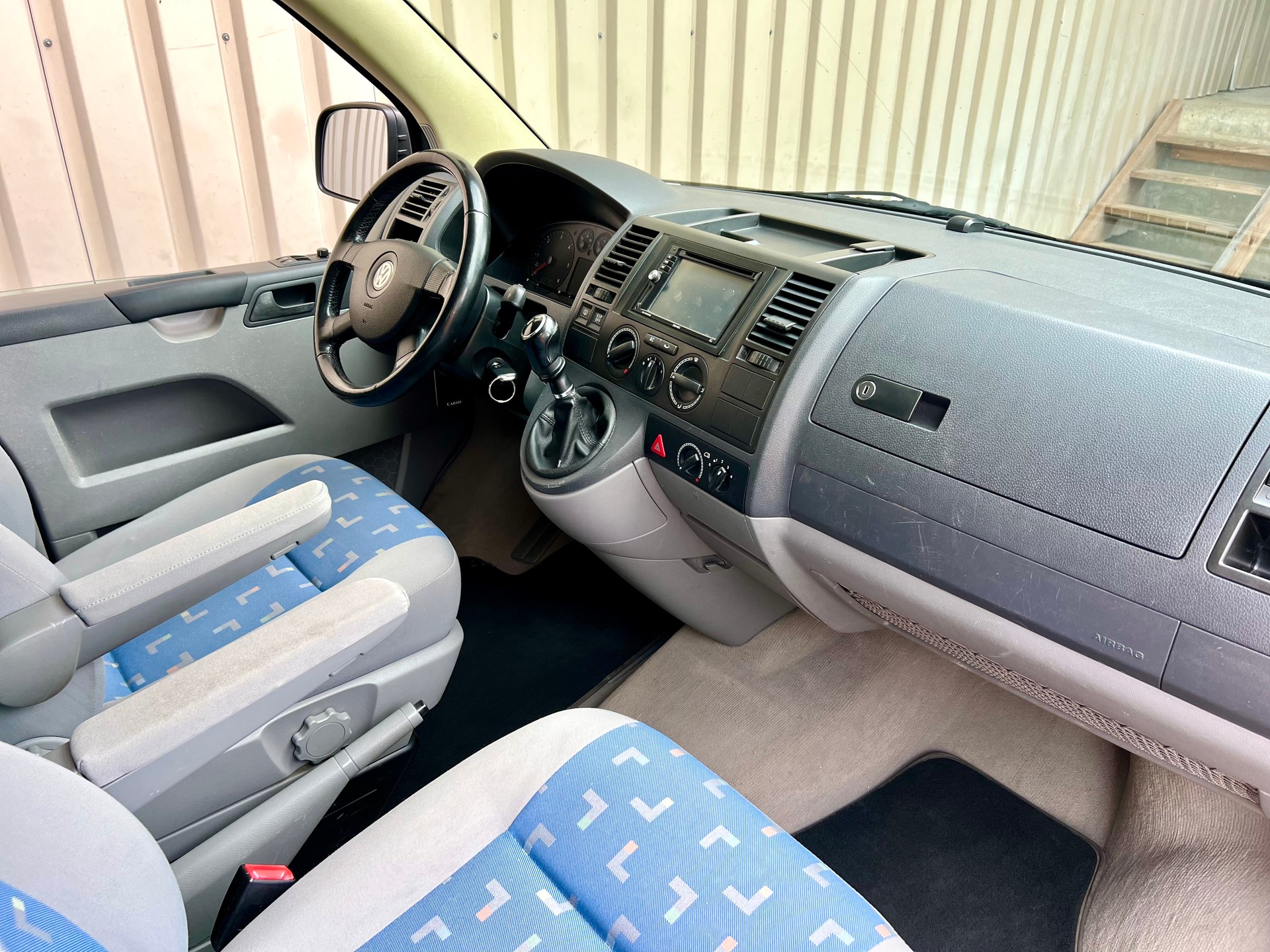 VW T5 1,9 TDi California Beach Comfortline by Nutzfahrzeugcenter Seetal-image-11
