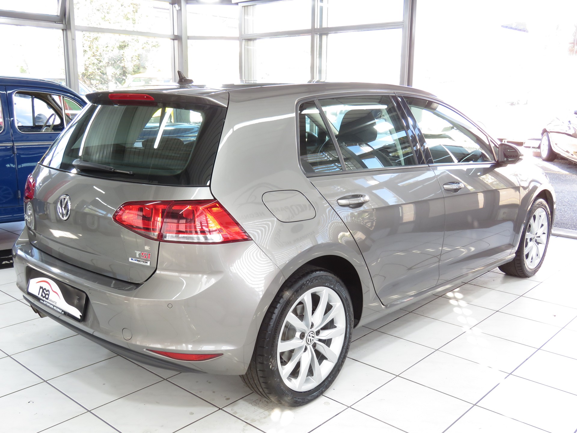 VW Golf 1.4 TSI Highline DSG (Automat)-image-3