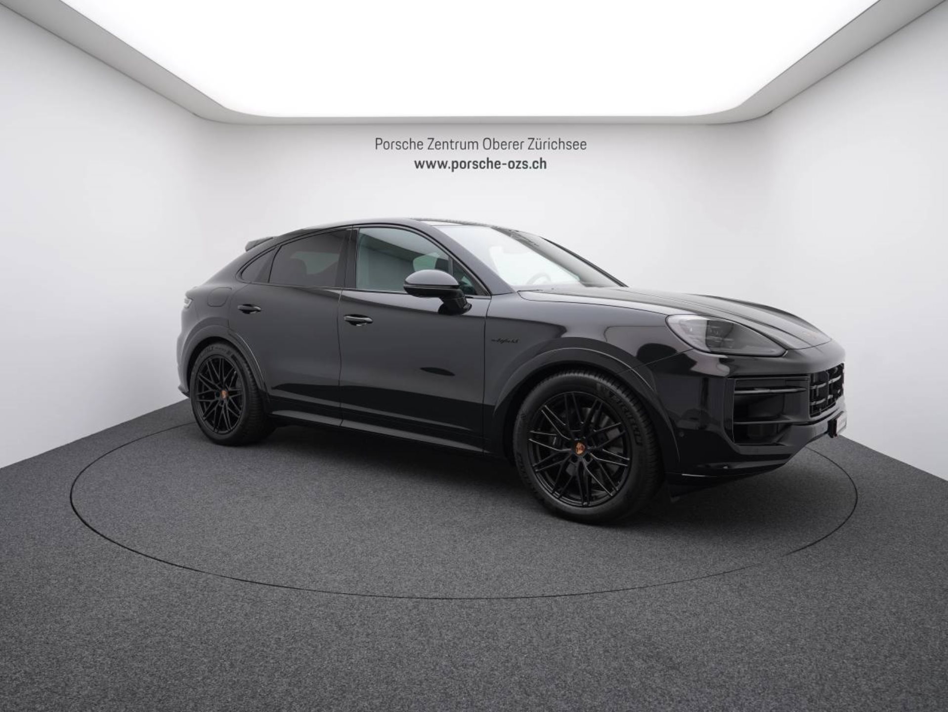 PORSCHE Cayenne E-Hybrid Coupé Black Edition-image-8