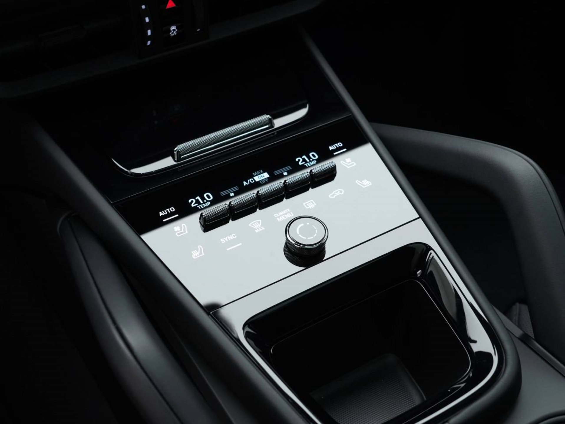 PORSCHE Cayenne E-Hybrid Coupé Black Edition-image-20