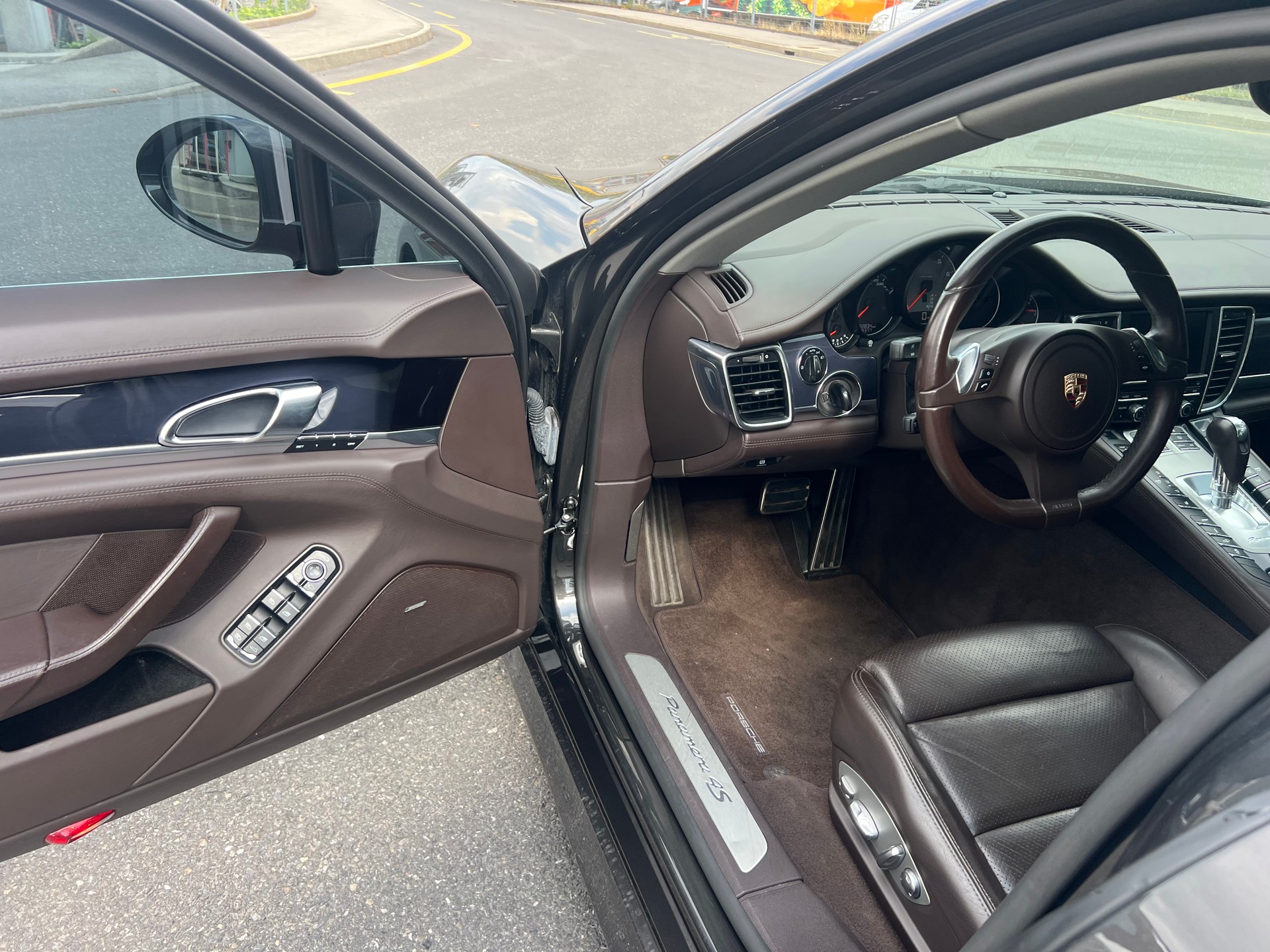 PORSCHE Panamera 4S 4.8 PDK-image-8