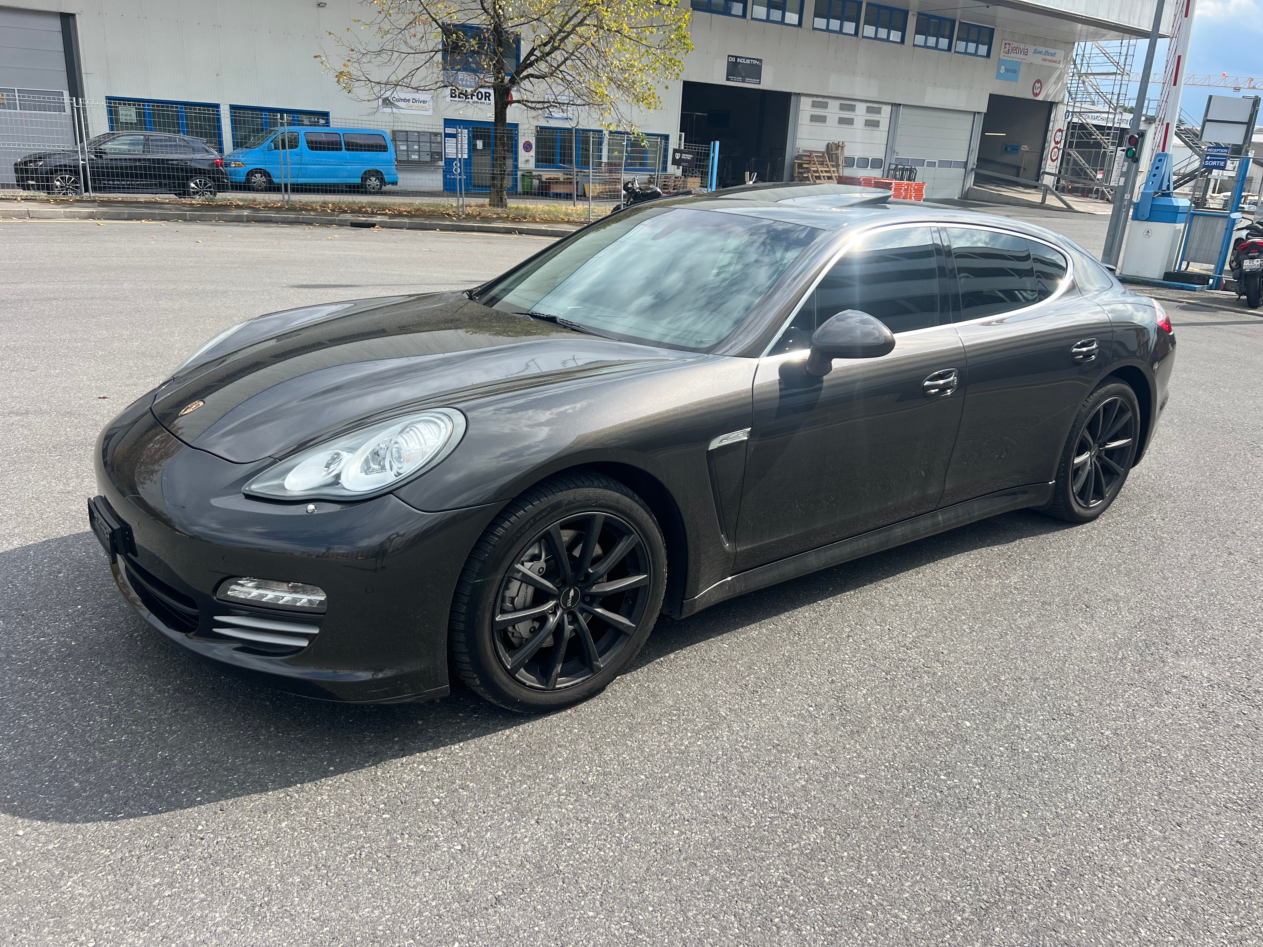 Car photo