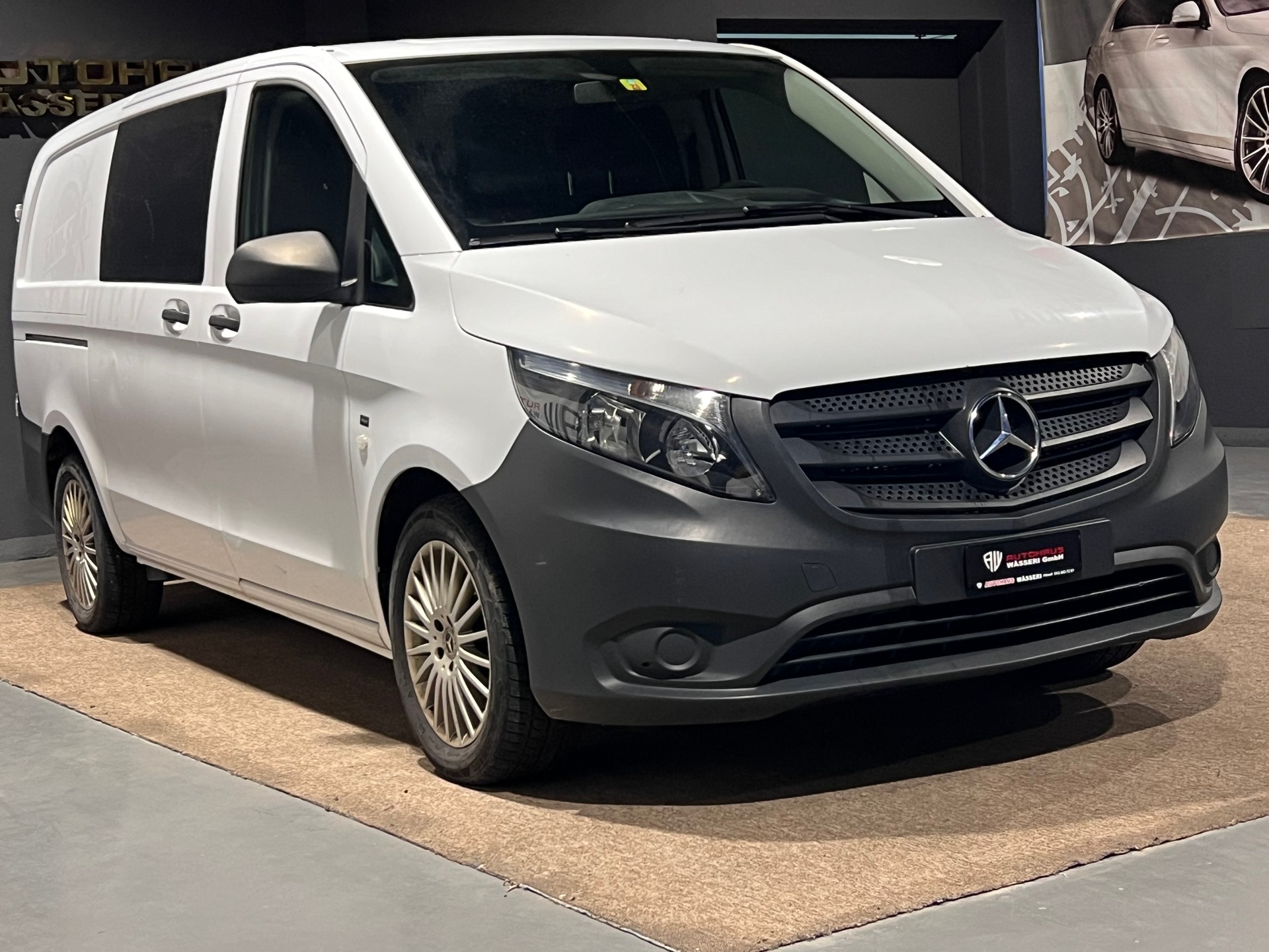 MERCEDES-BENZ Vito 119 BlueTEC Mixto L 4Matic 7G-Tronic Euro 6-image-0