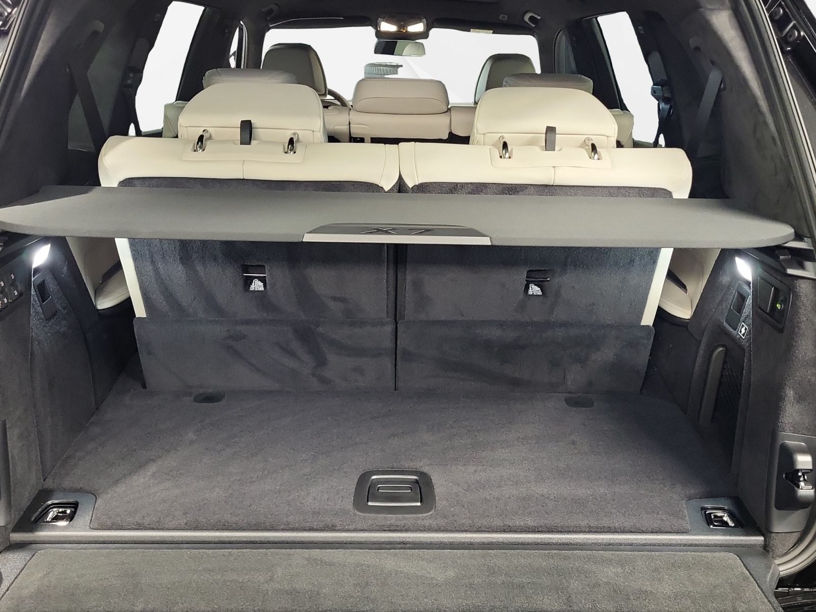 BMW X7 xDrive 48V 40d M Sport Pro Steptronic-image-18