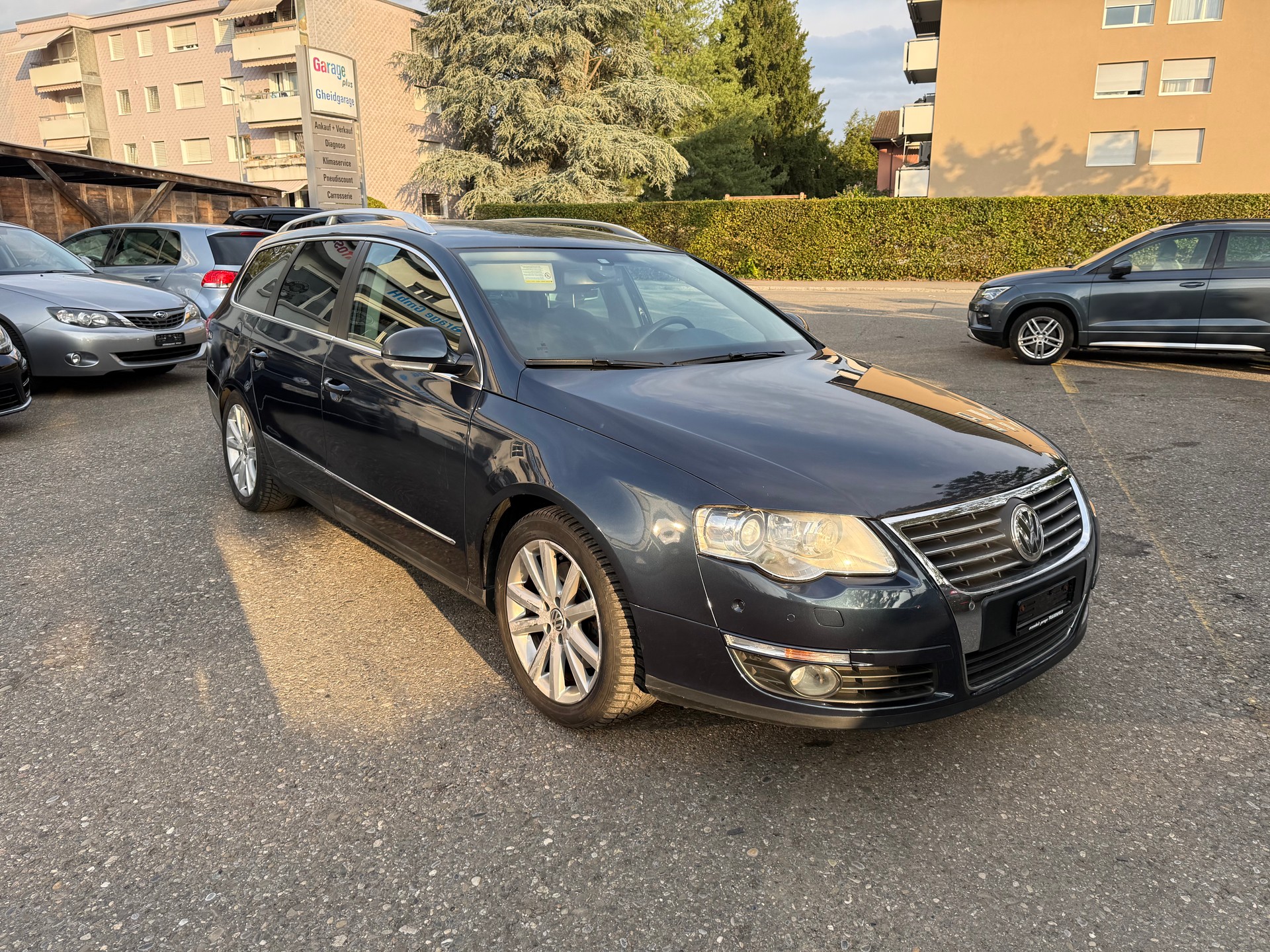 VW Passat Variant 2.0 TDI Highline-image-1