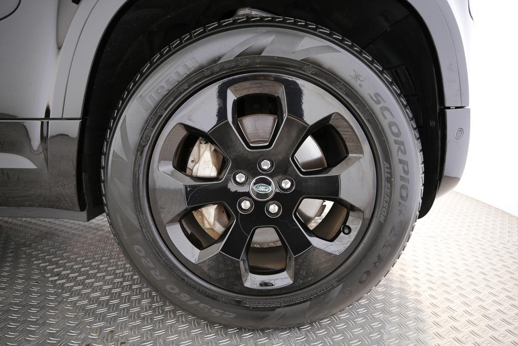 LAND ROVER Defender 110 2.0 P400e X-Dynamic HSE-image-13