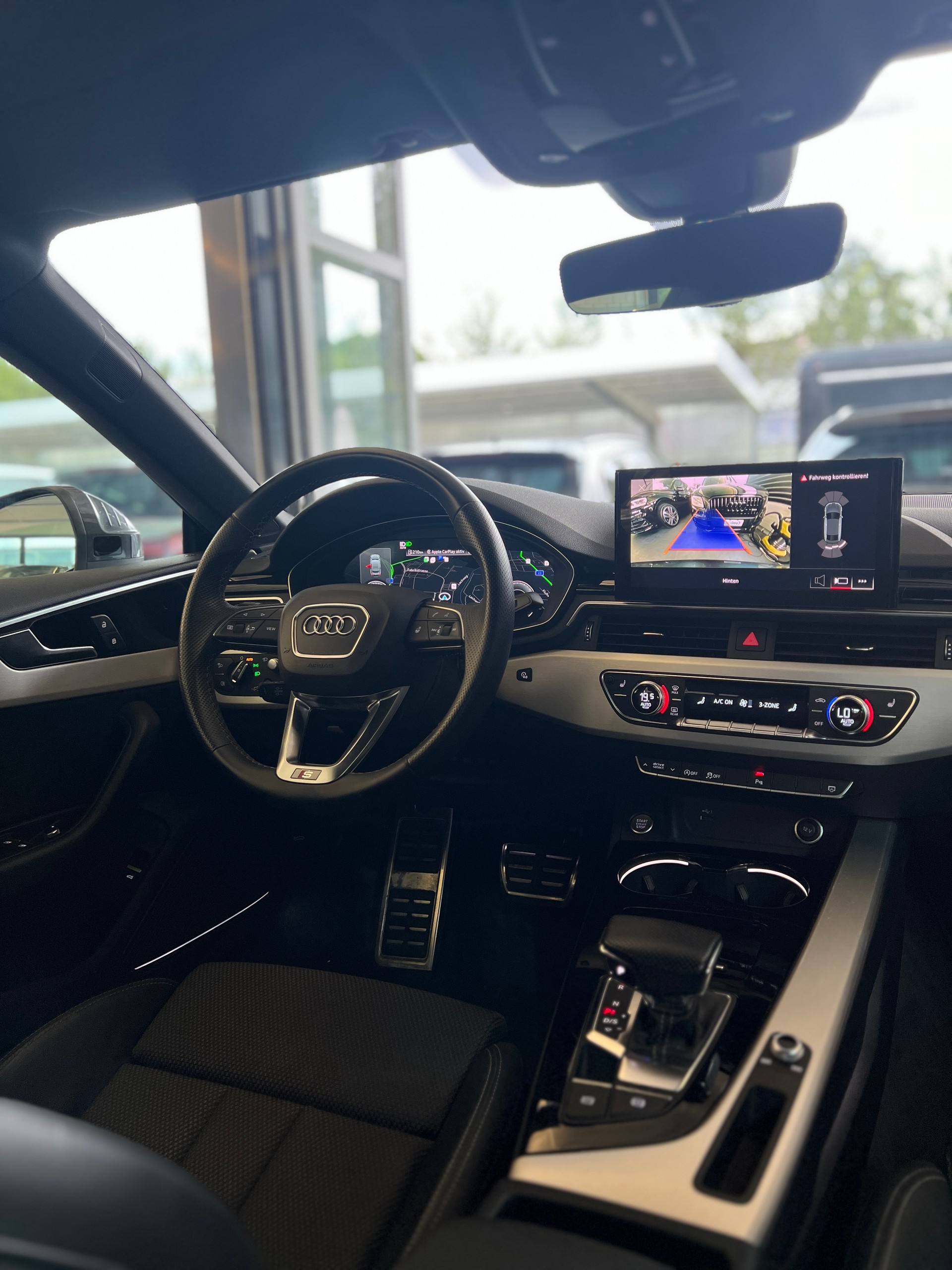 AUDI A5 Sportback 2.0 40 TDI S Line S-Tronic-image-10