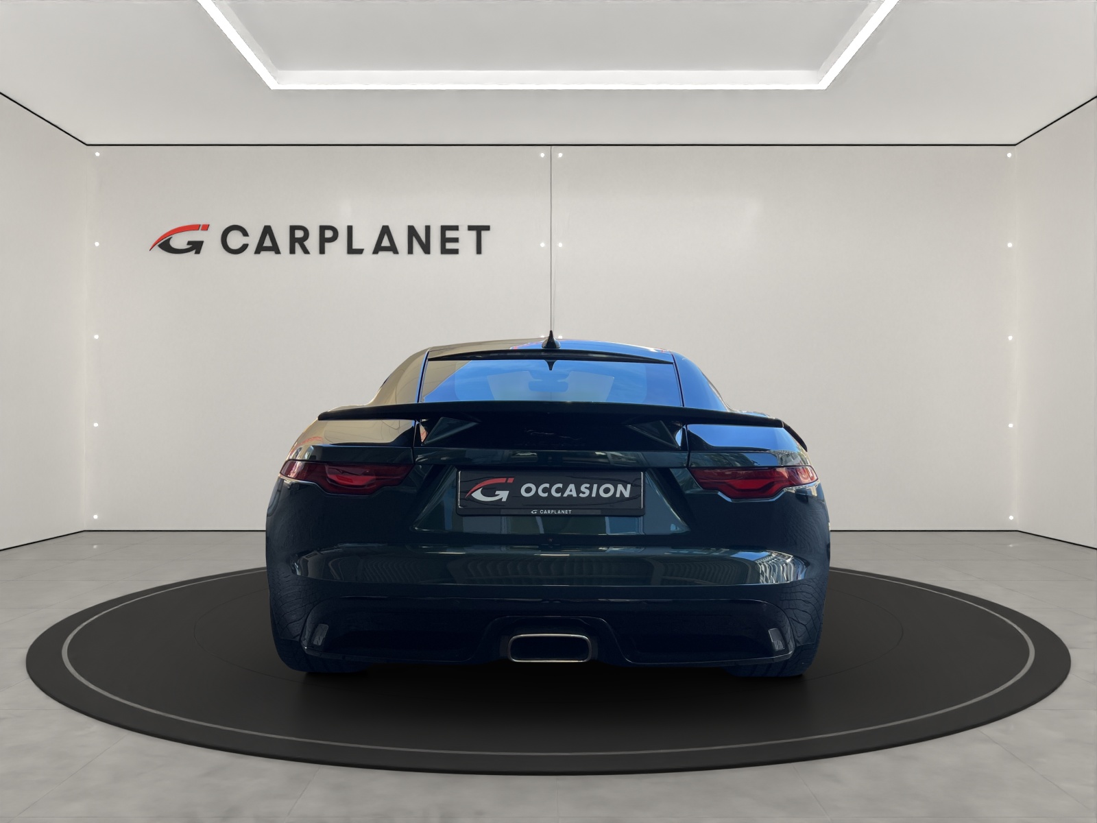 JAGUAR F-Type Coupé 2.0 R-Dynamic Black 300PS-image-6