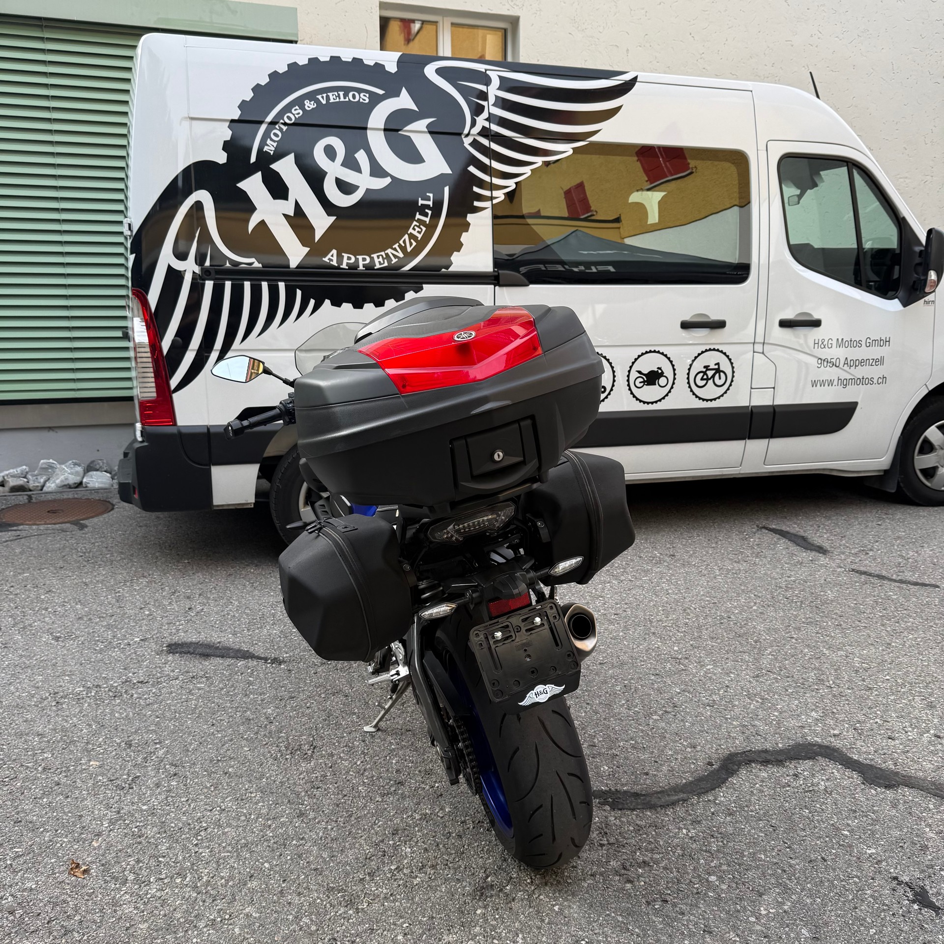 YAMAHA MT-10 ABS-image-8