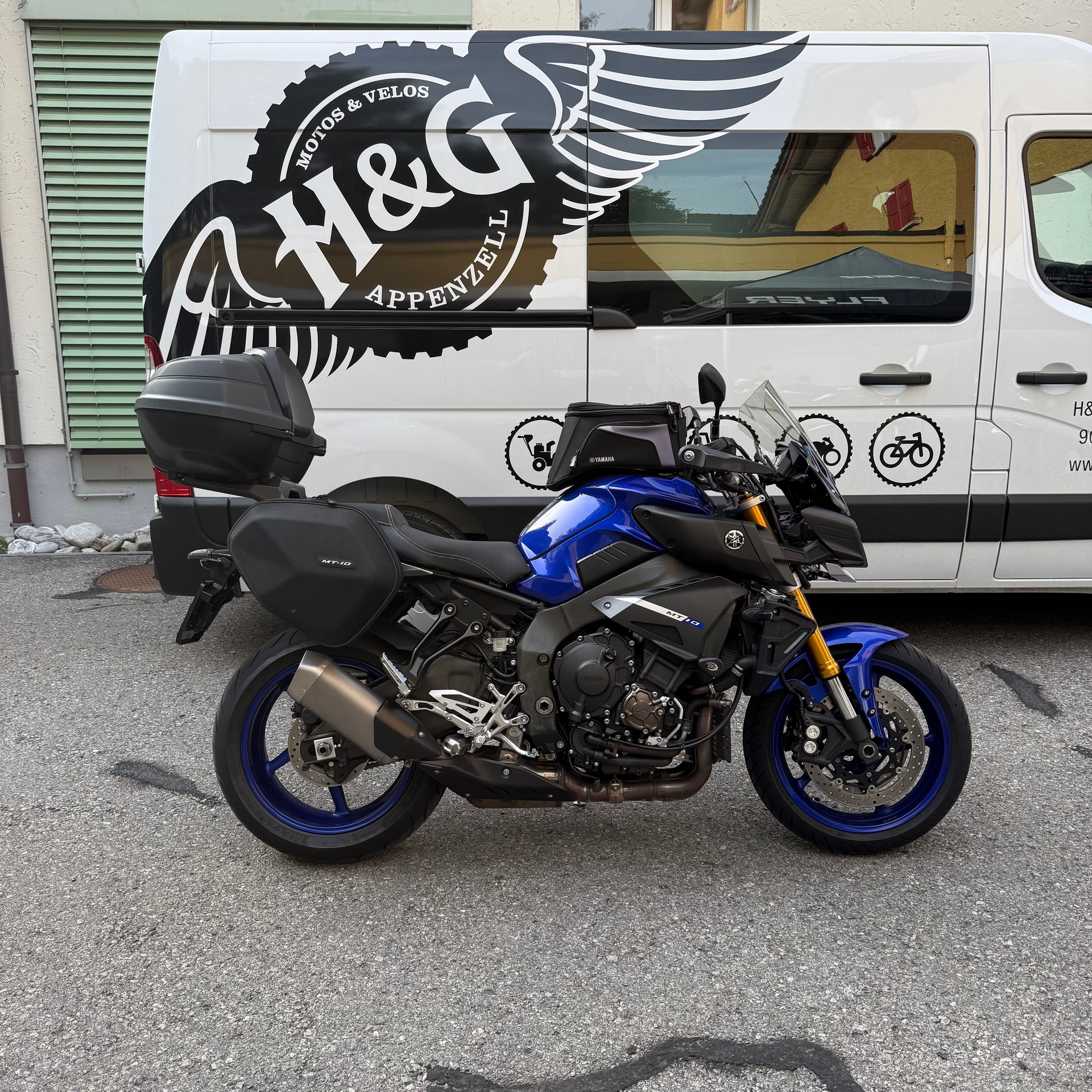 YAMAHA MT-10 ABS-image-1