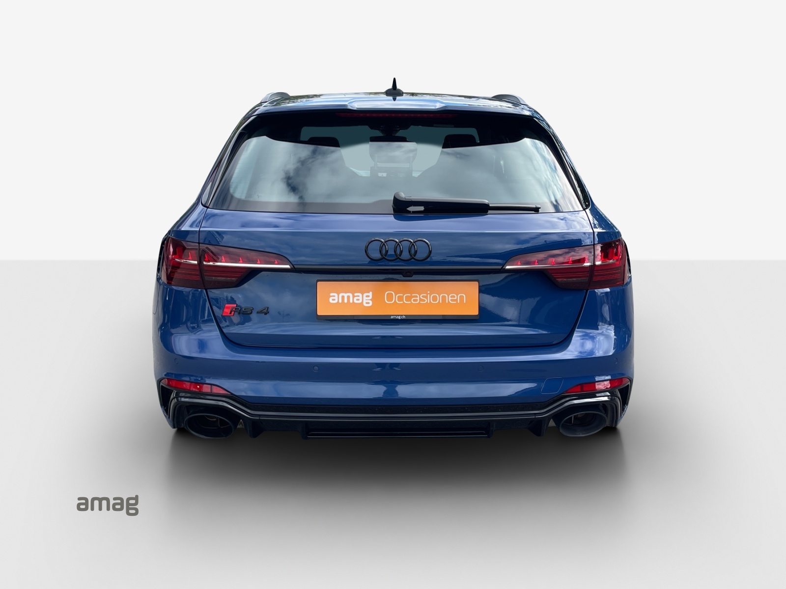 AUDI RS4 Avant quattro tiptronic-showroom-element-3