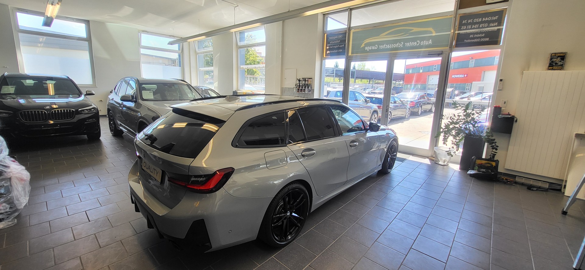 BMW 320d xDrive 48V Touring Steptronic-image-4