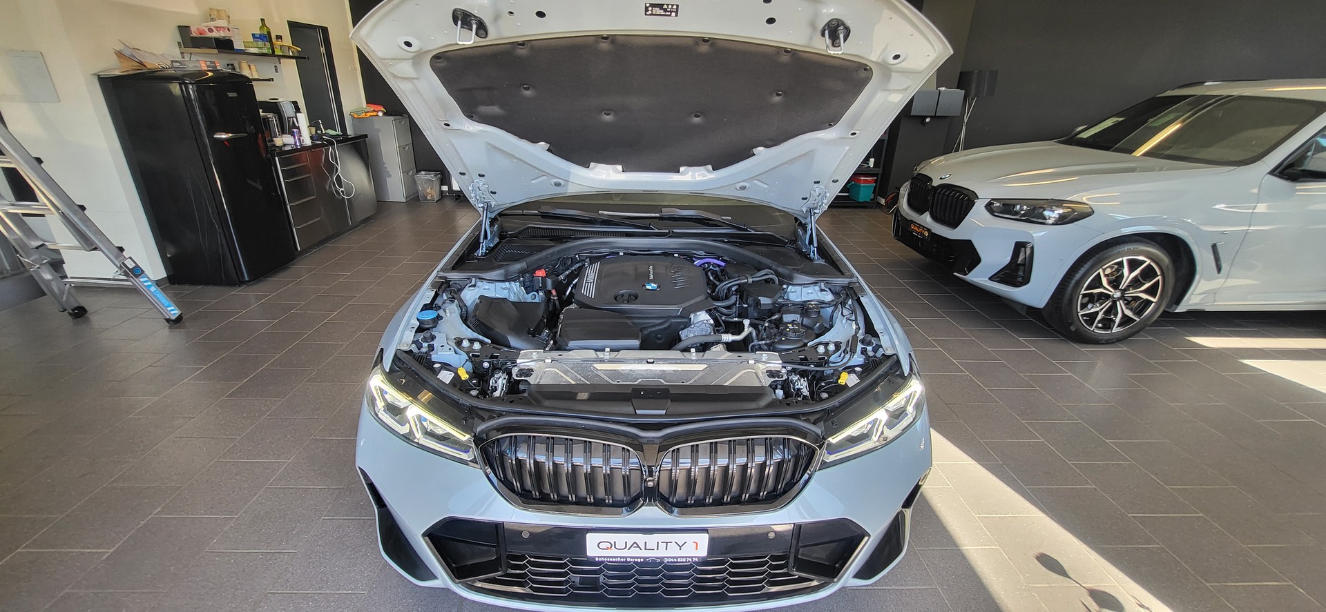 BMW 320d xDrive 48V Touring Steptronic-image-17