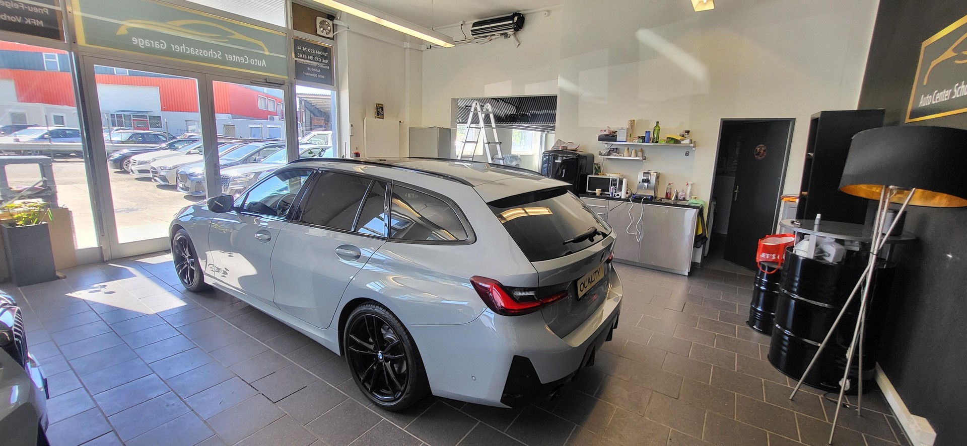 BMW 320d xDrive 48V Touring Steptronic-image-8