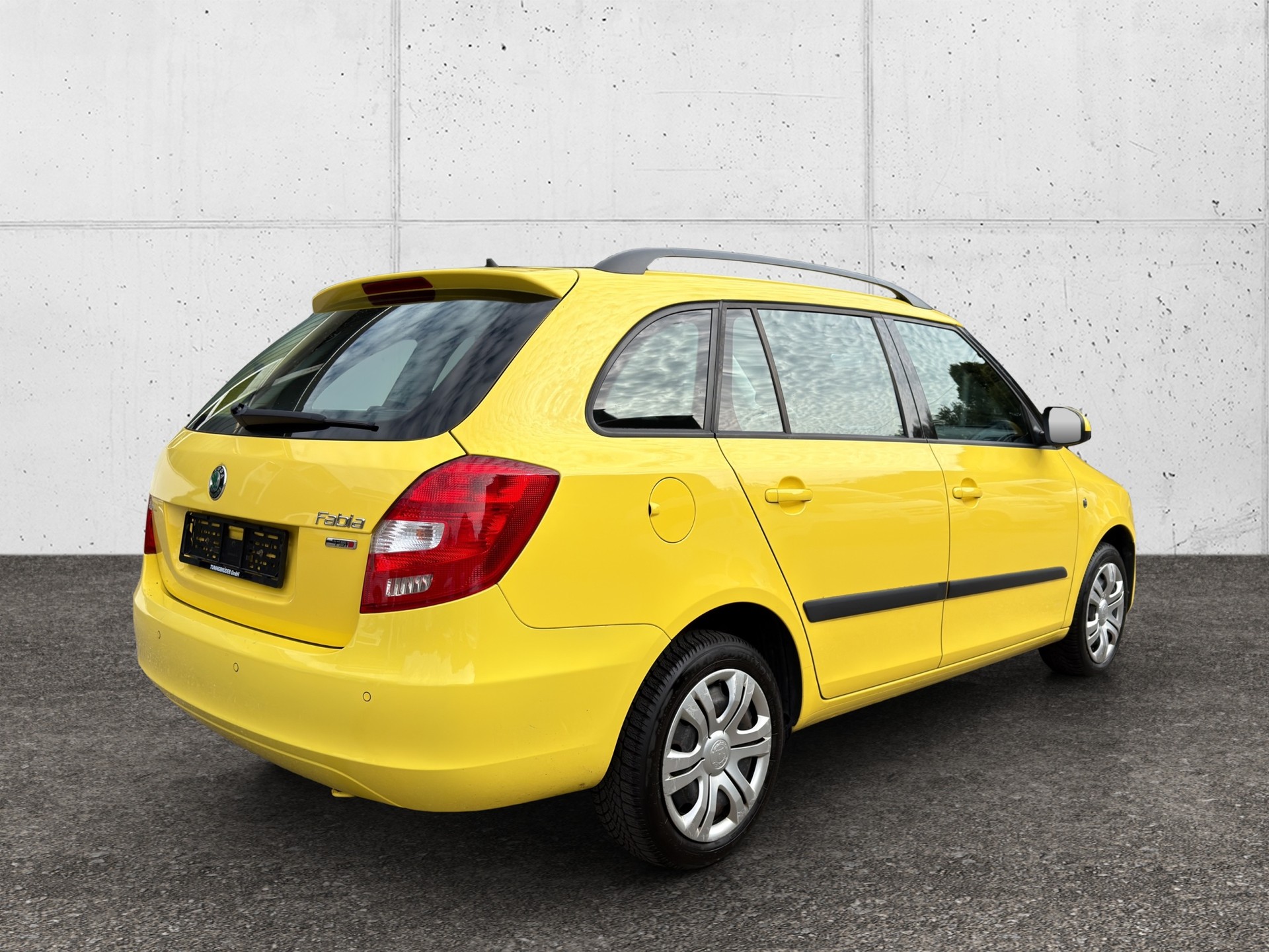 SKODA Fabia 1.2 TSI Elegance DSG-image-4