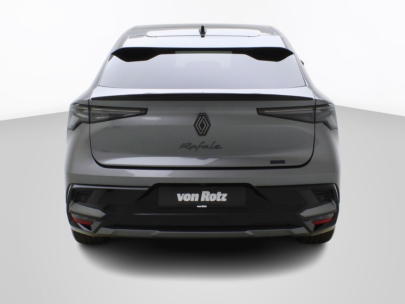 RENAULT Rafale 1.2 E-Tech Plug-in Atelier Alpine-image-3