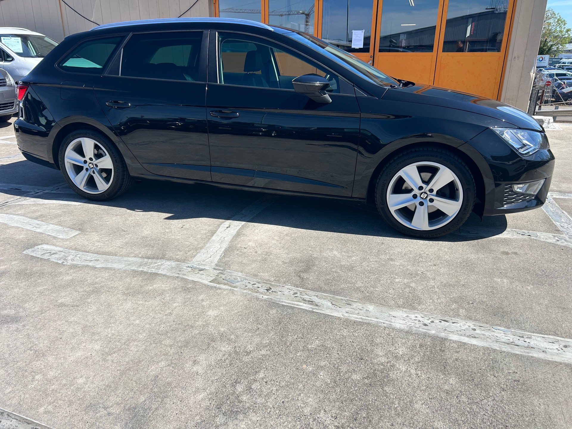 SEAT Leon ST 1.4 TSI FR-image-4