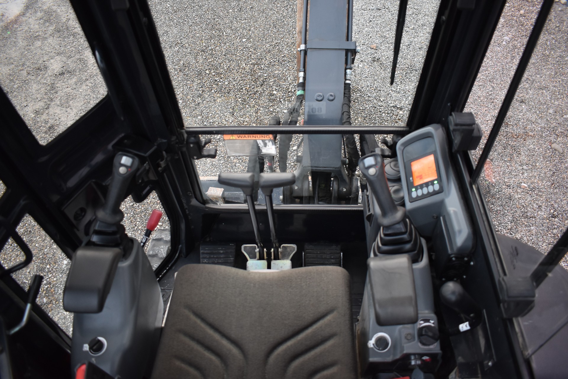 AC Yanmar VIO 23-6 Mini-Bagger-image-11