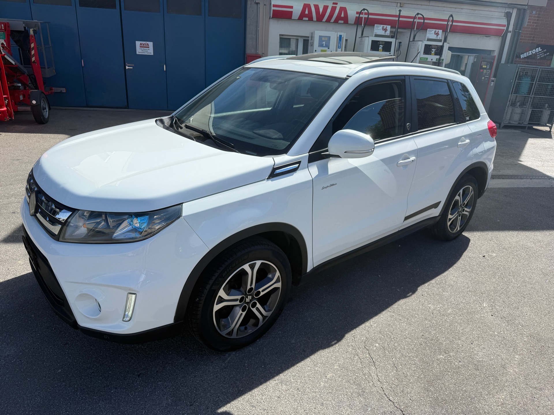 SUZUKI Vitara 1.6 TD Sergio Cellano Top-image-1