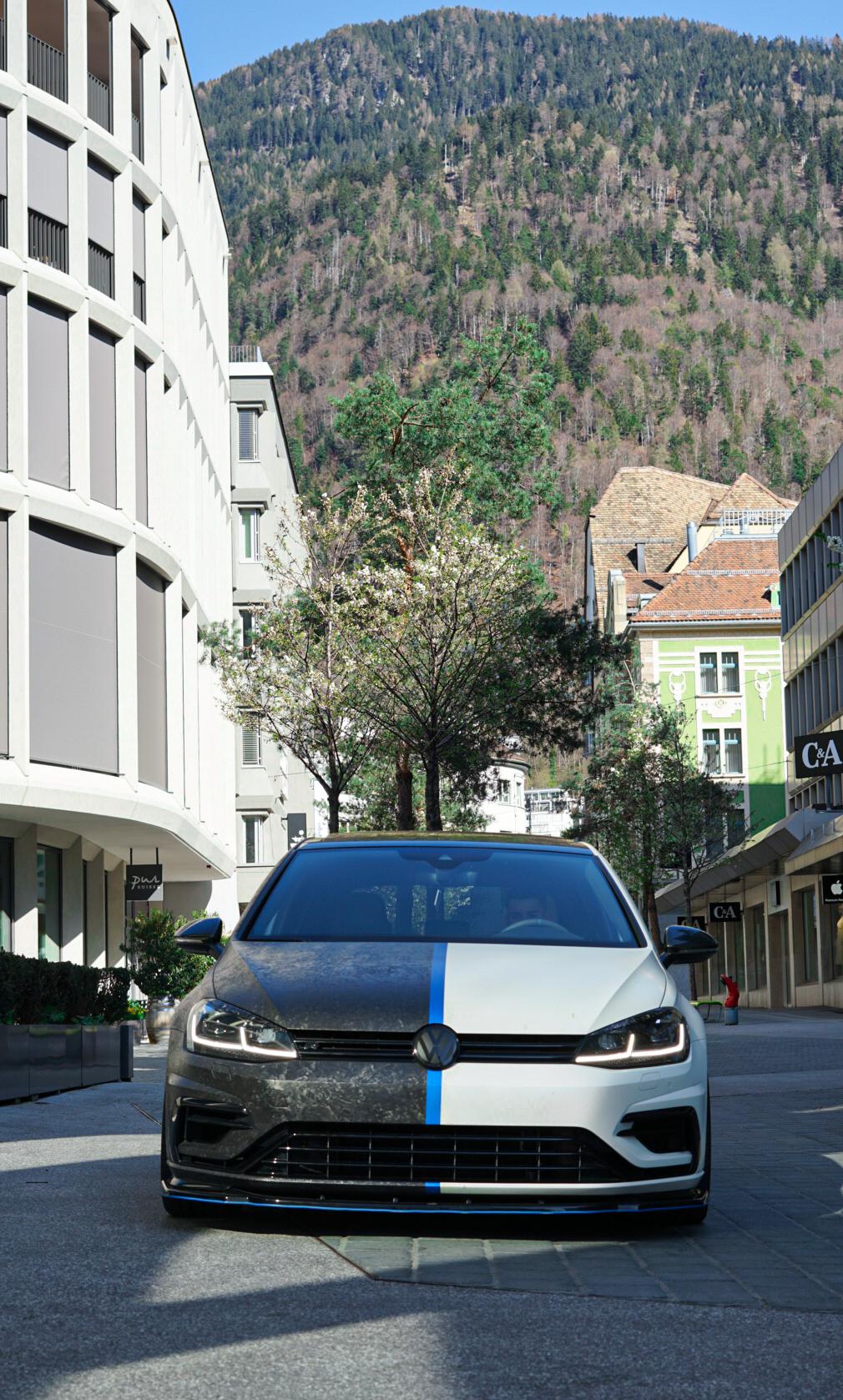 VW 2.0 TSI R 310 DSG 4motion-image-1