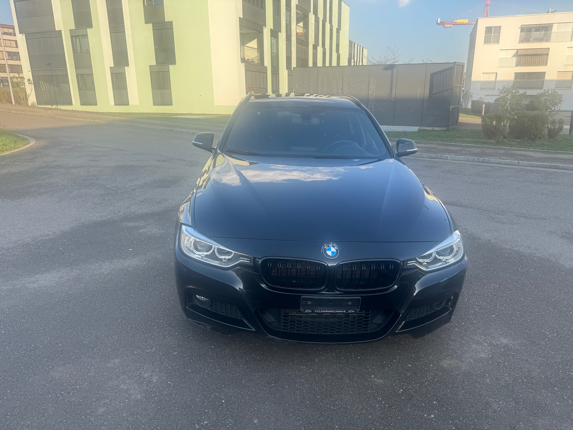 BMW 320d Touring Steptronic-image-0