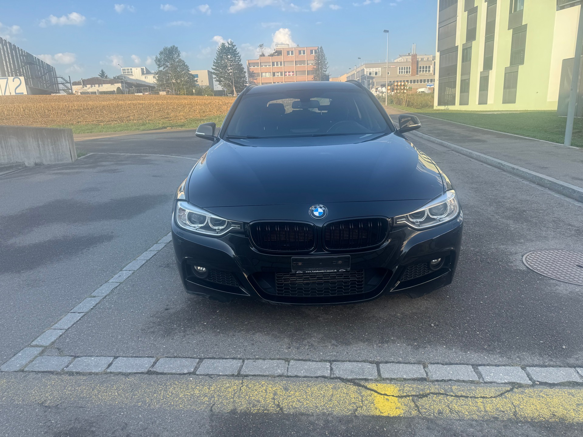 BMW 320d Touring Steptronic-image-3