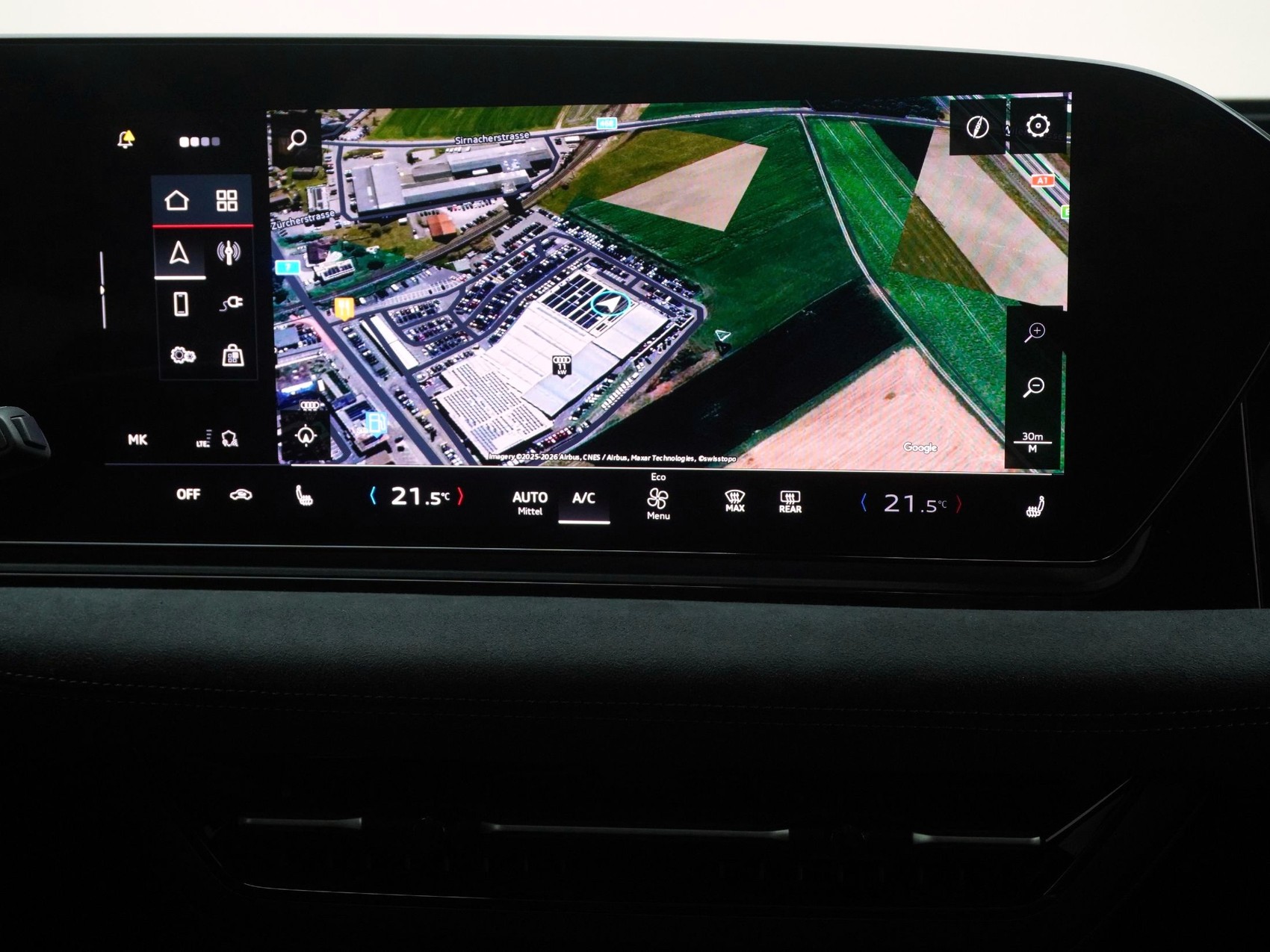 AUDI A6 e-tron Avant Performance S line-image-5