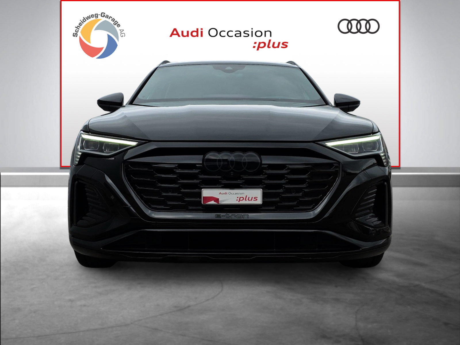 AUDI Q8 55 e-tron S line quattro-image-1