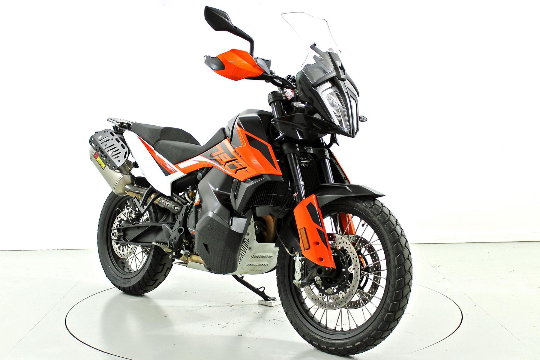 KTM 790 Adventure ABS-showroom-element-1