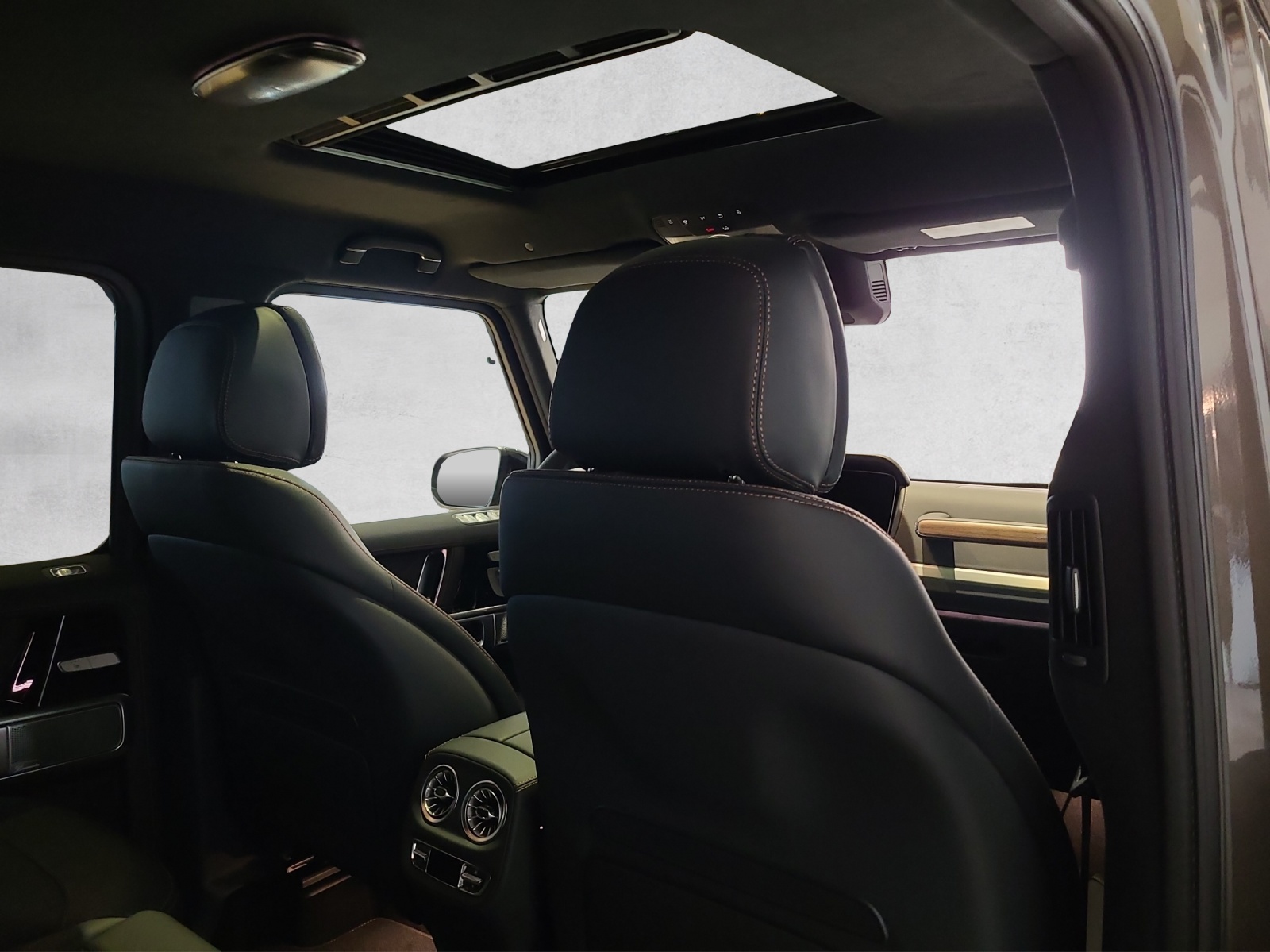 MERCEDES-BENZ G 450 d AMG Line W465-image-6