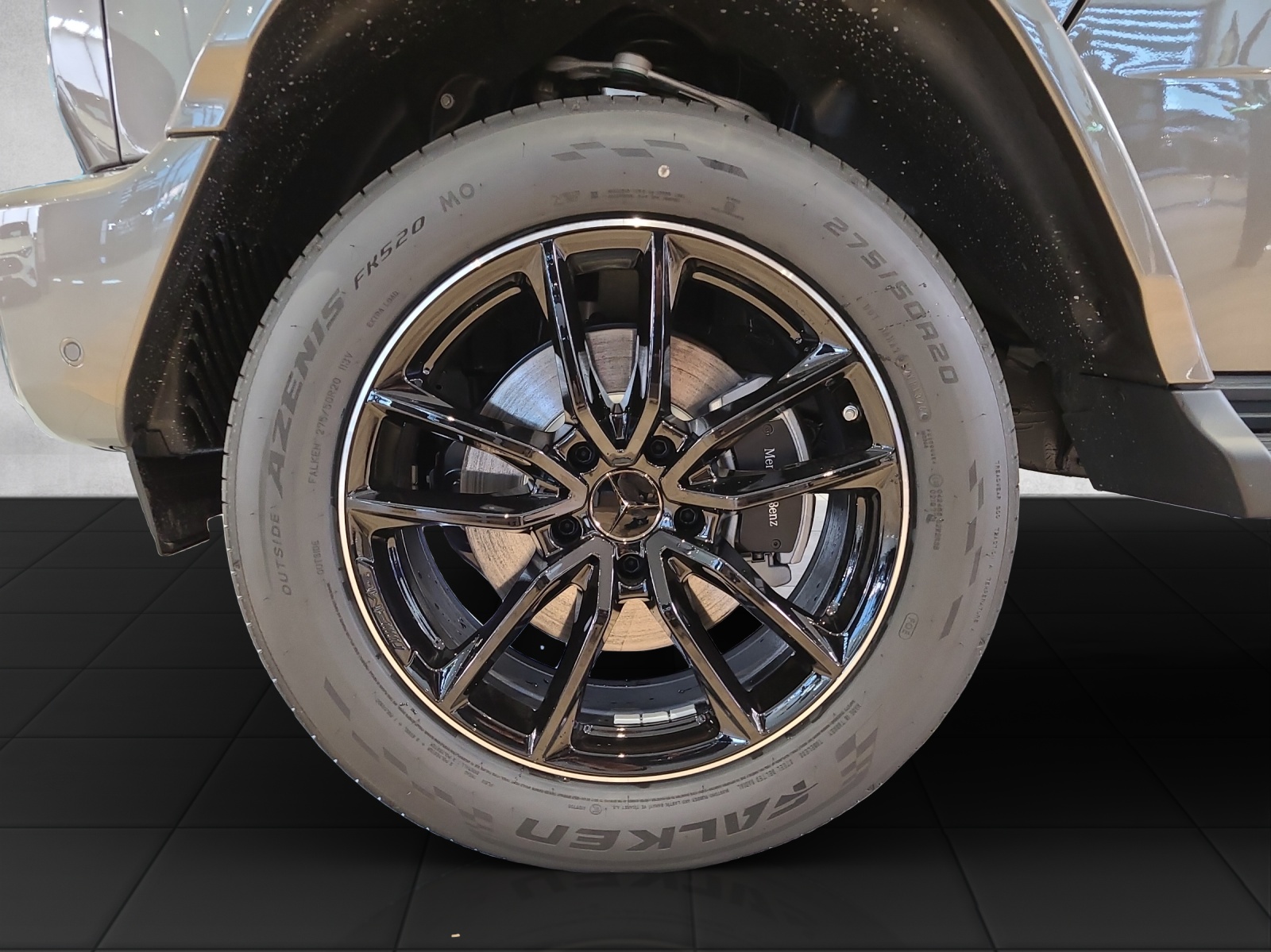 MERCEDES-BENZ G 450 d AMG Line W465-showroom-element-1