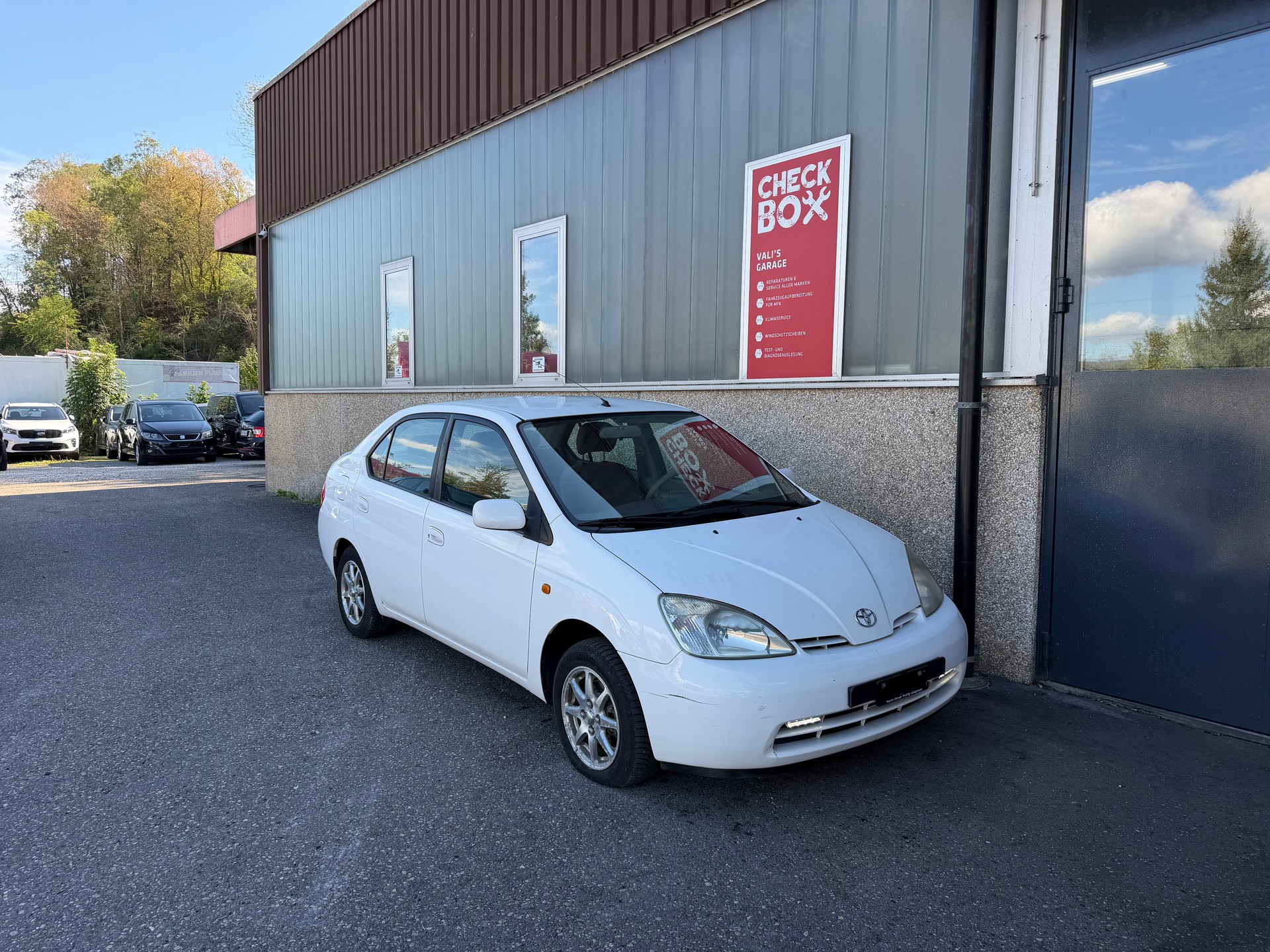 TOYOTA Prius 1.5 16V Hybrid-image-3