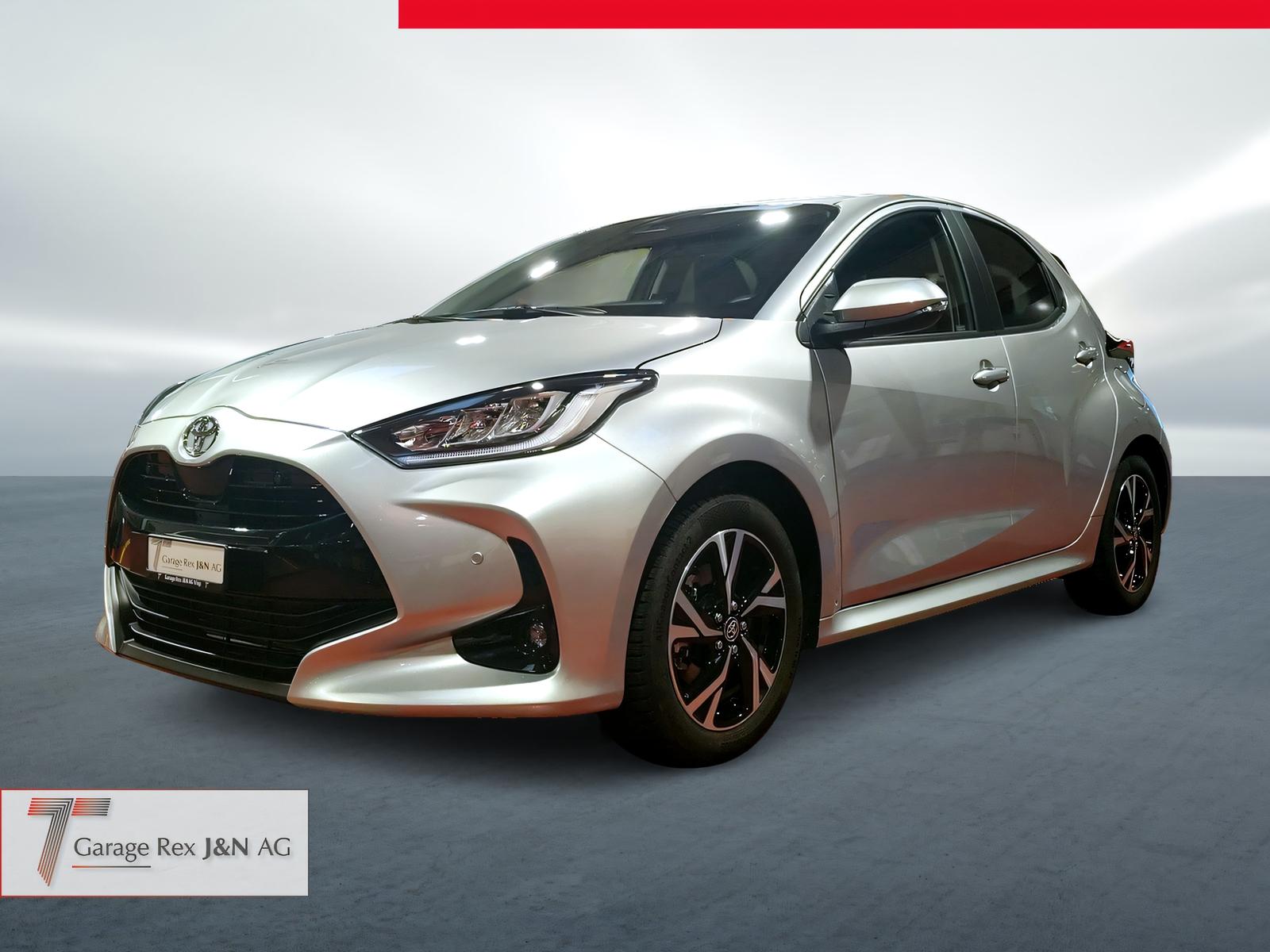 TOYOTA Yaris 1.5 VVT-i HSD Trend-image-0