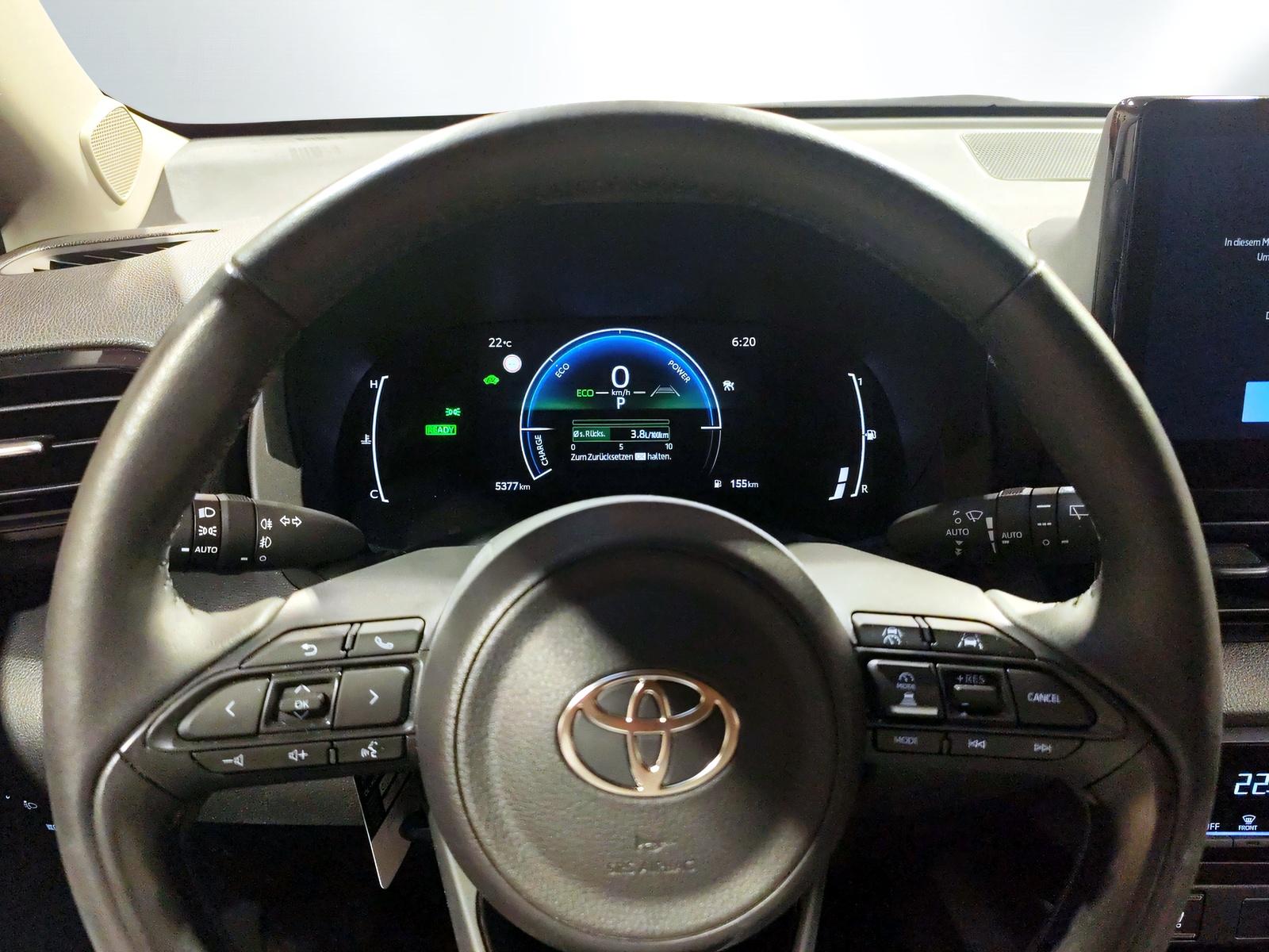 TOYOTA Yaris 1.5 VVT-i HSD Trend-image-11