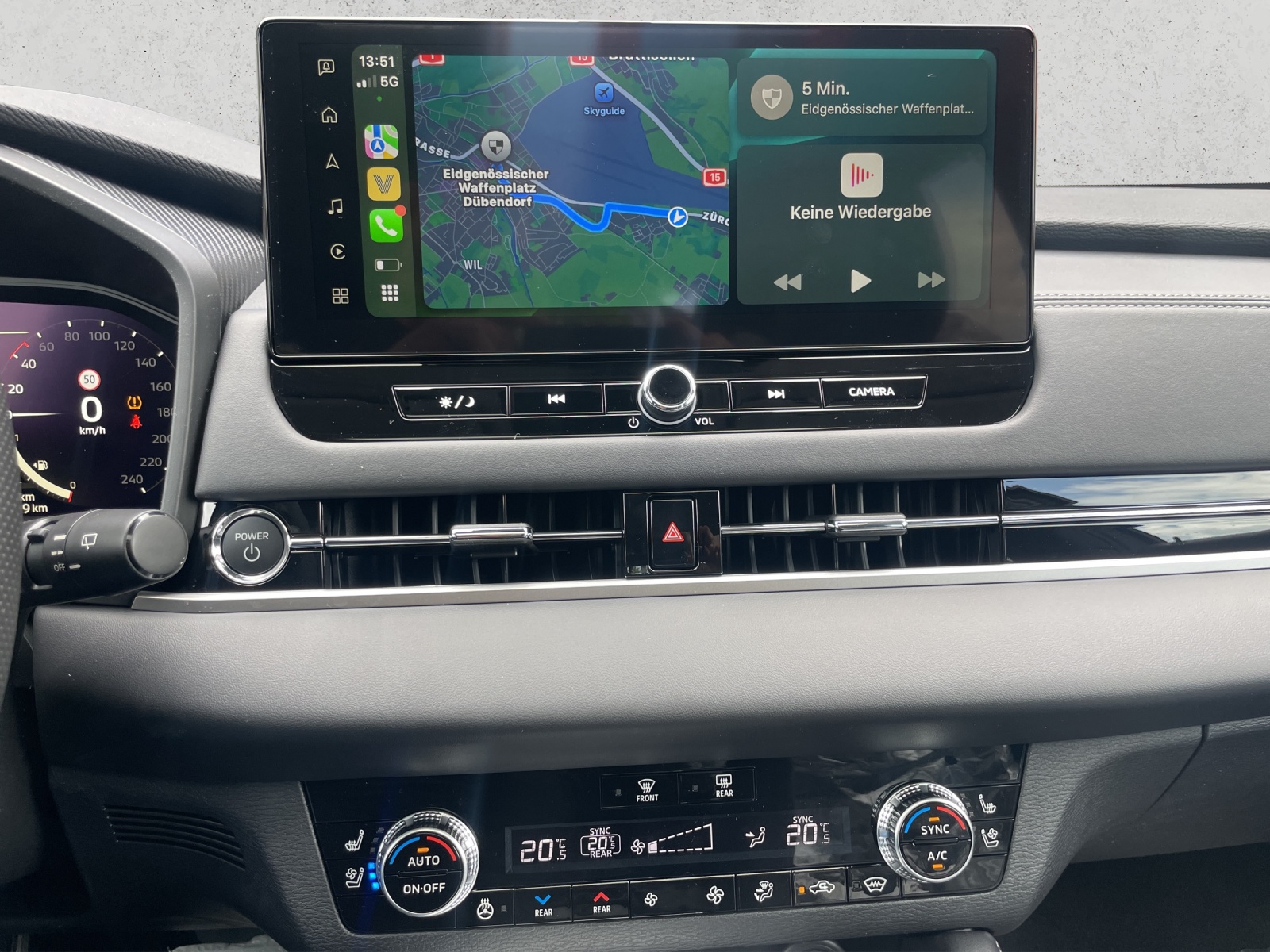 MITSUBISHI Outlander 2.4 PHEV Instyle 4x4-image-9