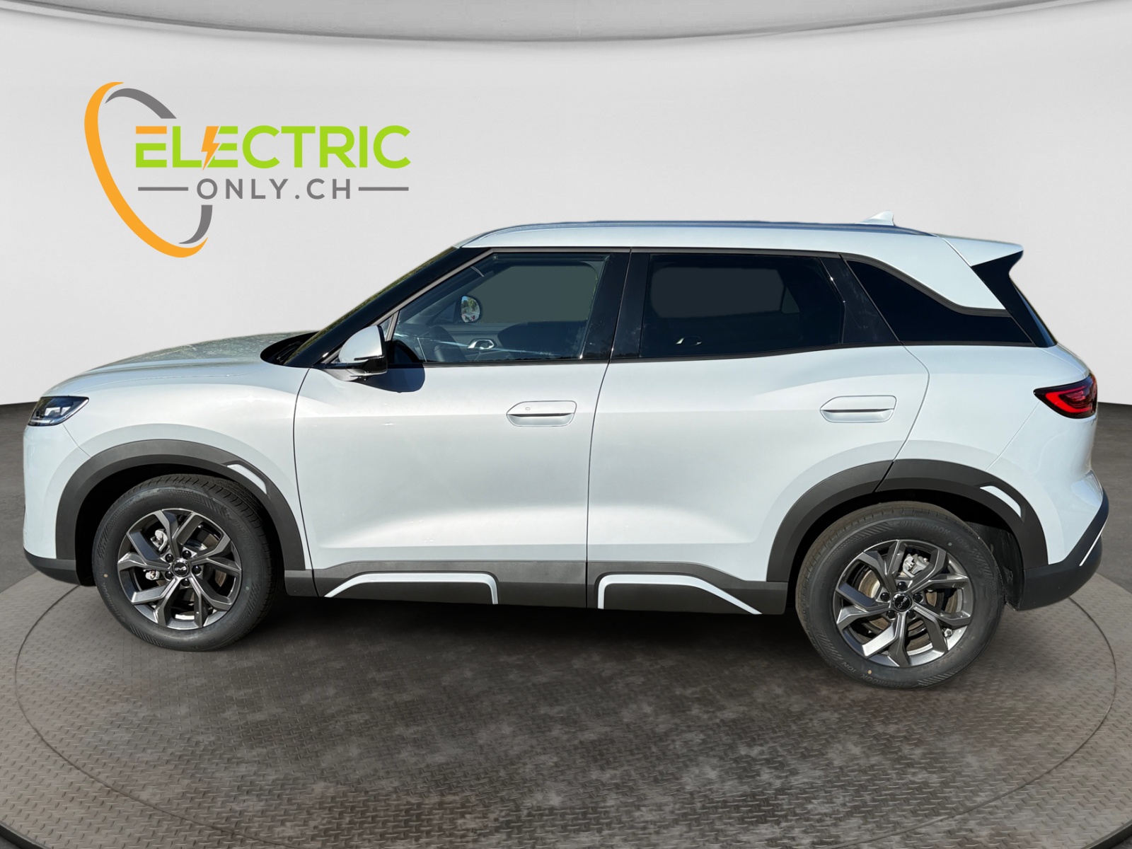 BYD Atto2 64 kWh Comfort-image-1