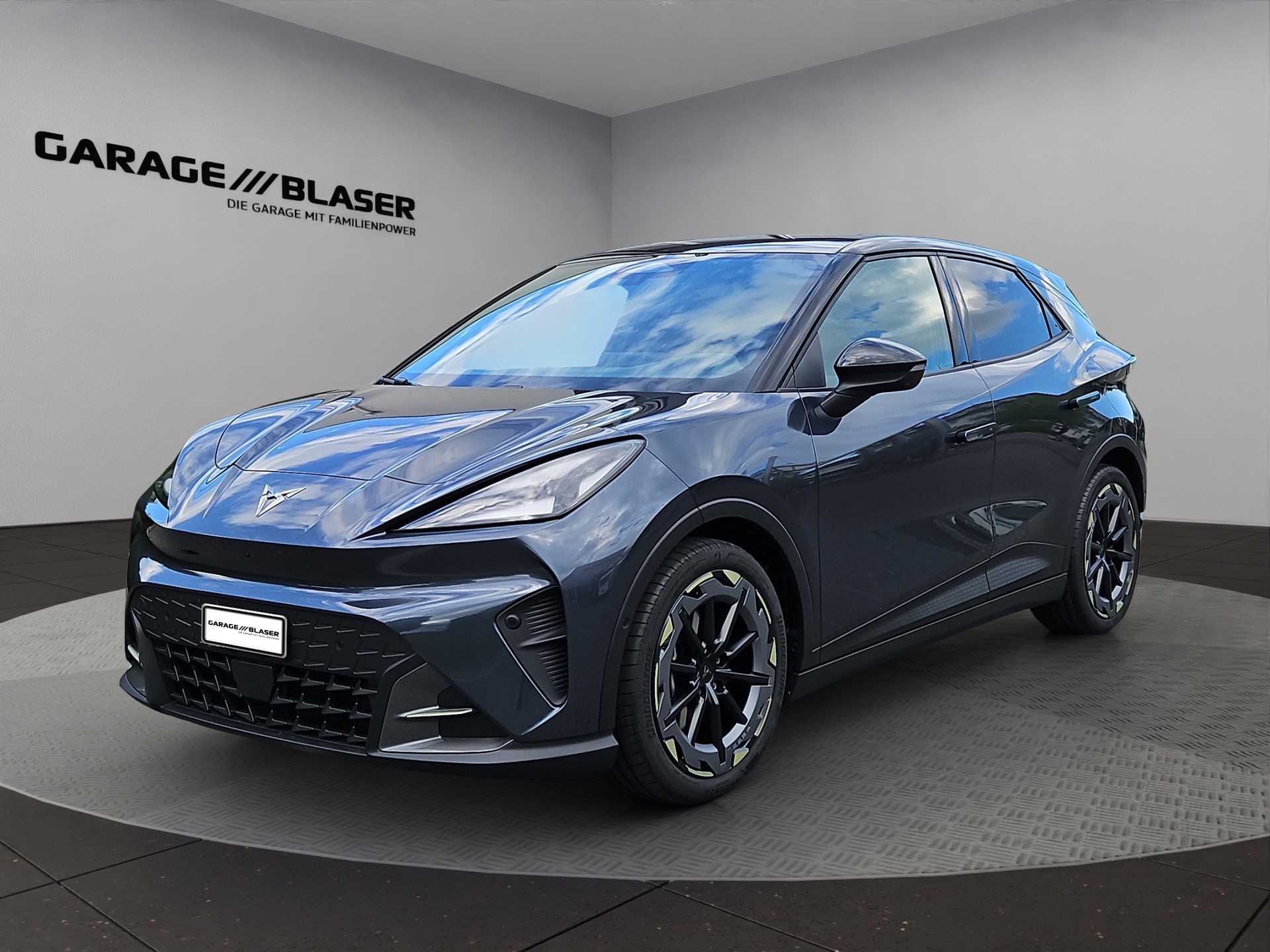 CUPRA Raval 52 kWh VZ Extreme Launch Edition-image-0