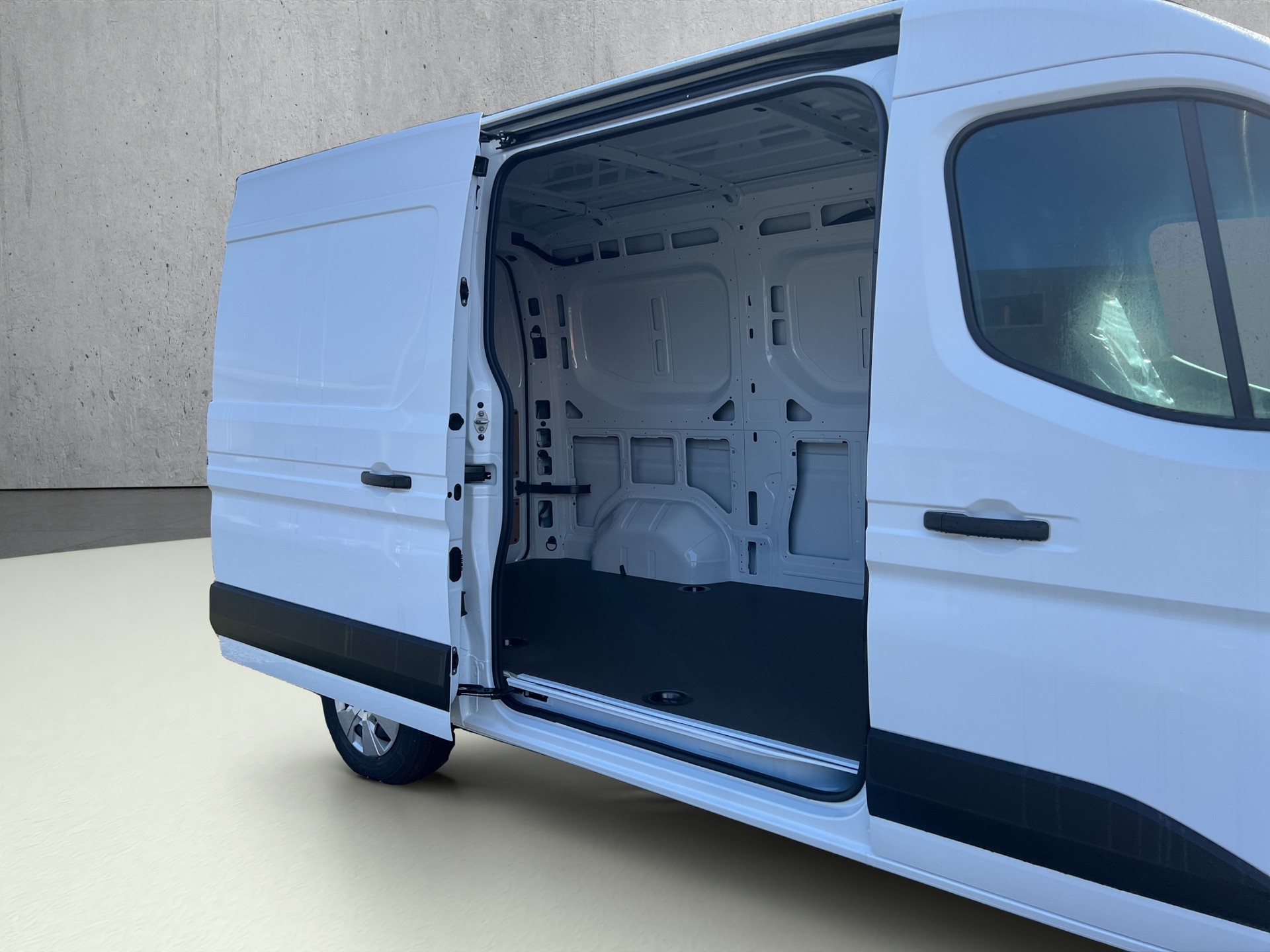 RENAULT MASTER 3.5T L2H2-image-13