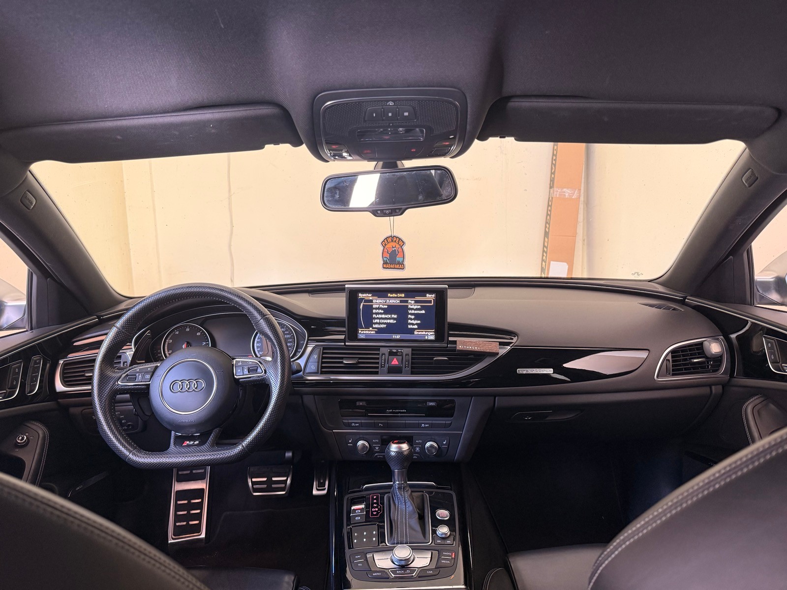 AUDI 4.0 V8 TFSI quattro T-Tronic-image-5