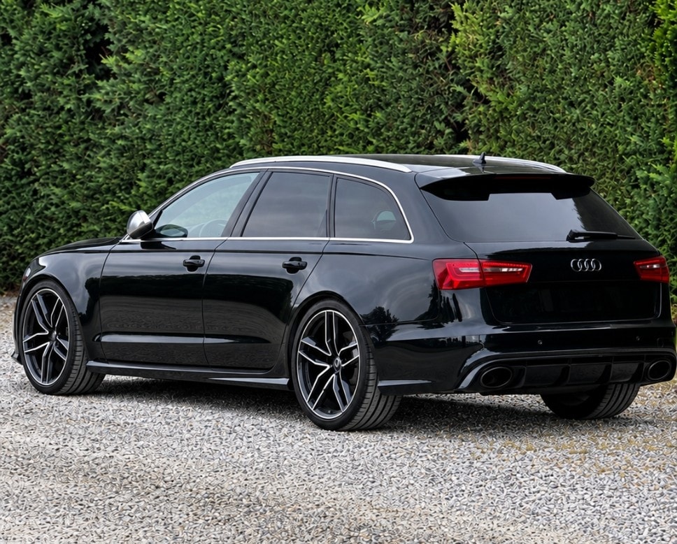 AUDI 4.0 V8 TFSI quattro T-Tronic-image-1