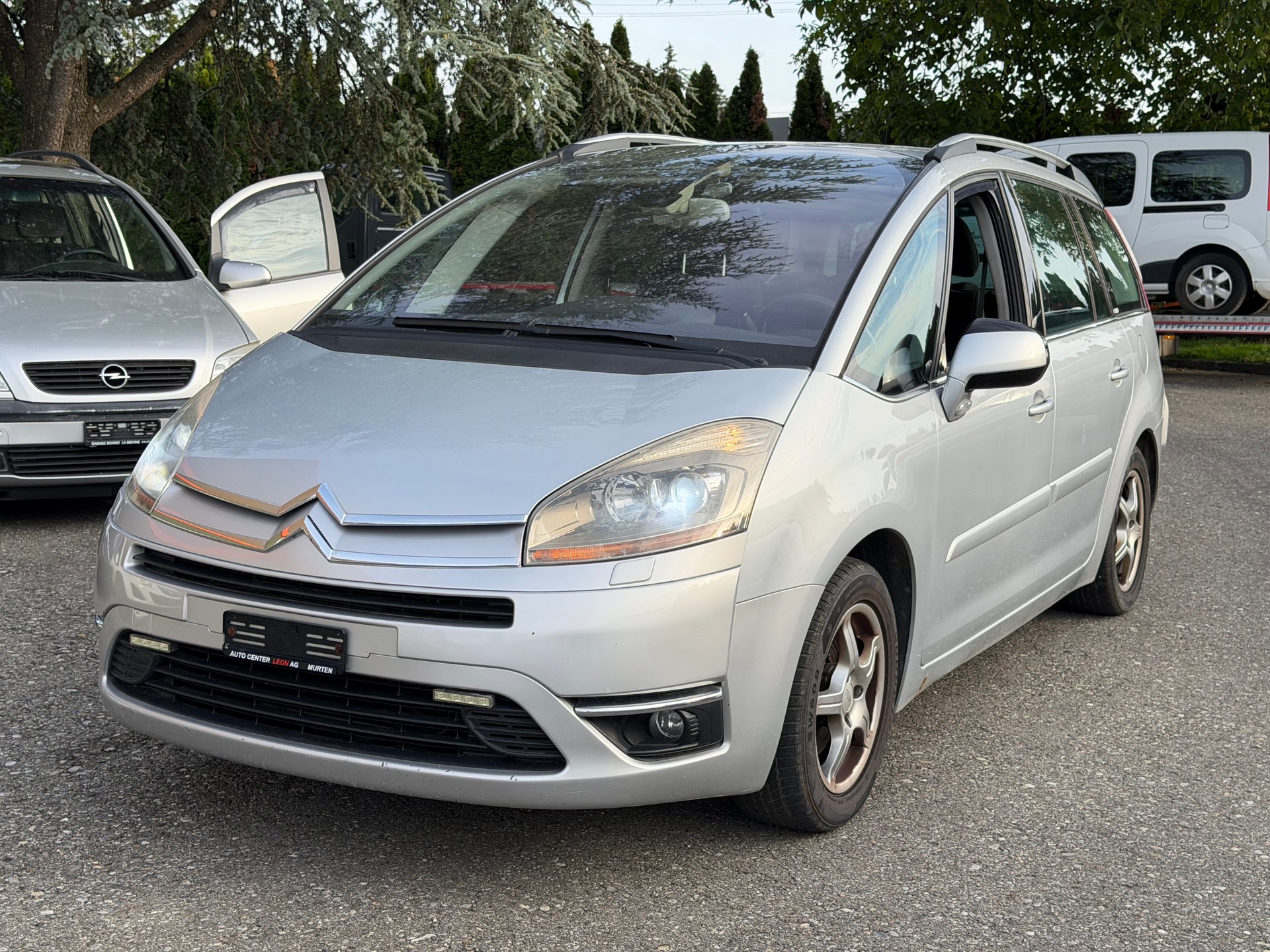CITROEN Grand C4 Picasso 2.0i 16V Exclusive-image-5